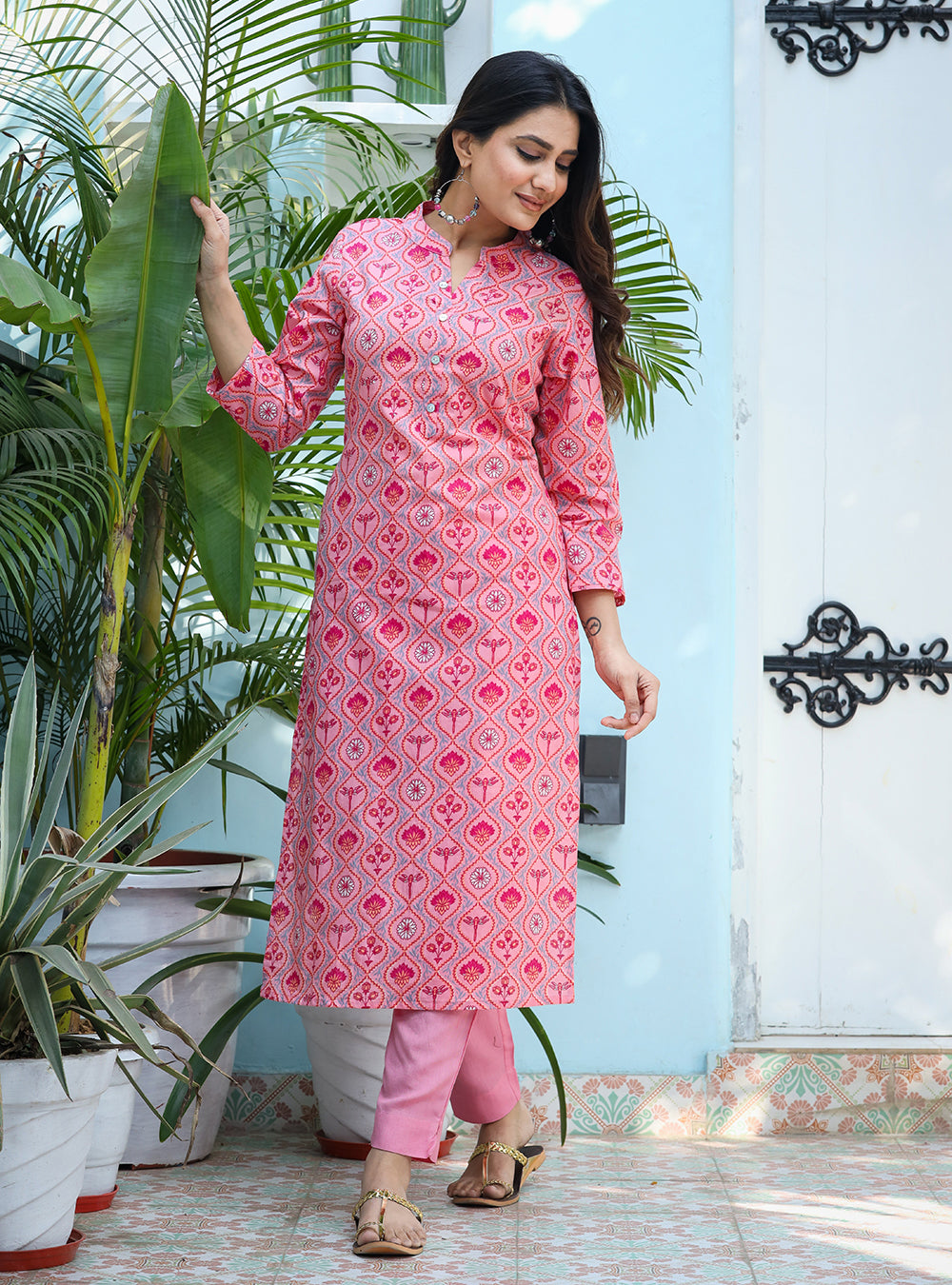 Women's Pink Ethnic Print Cotton Kurta Pant Set - KAAJH