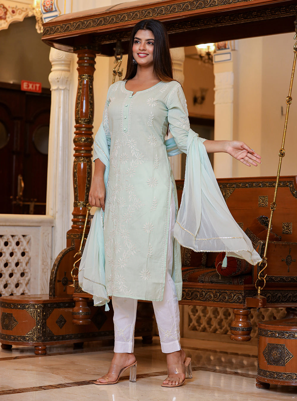 Women's Green Lucknow Chikankari Suit Set  - KAAJH