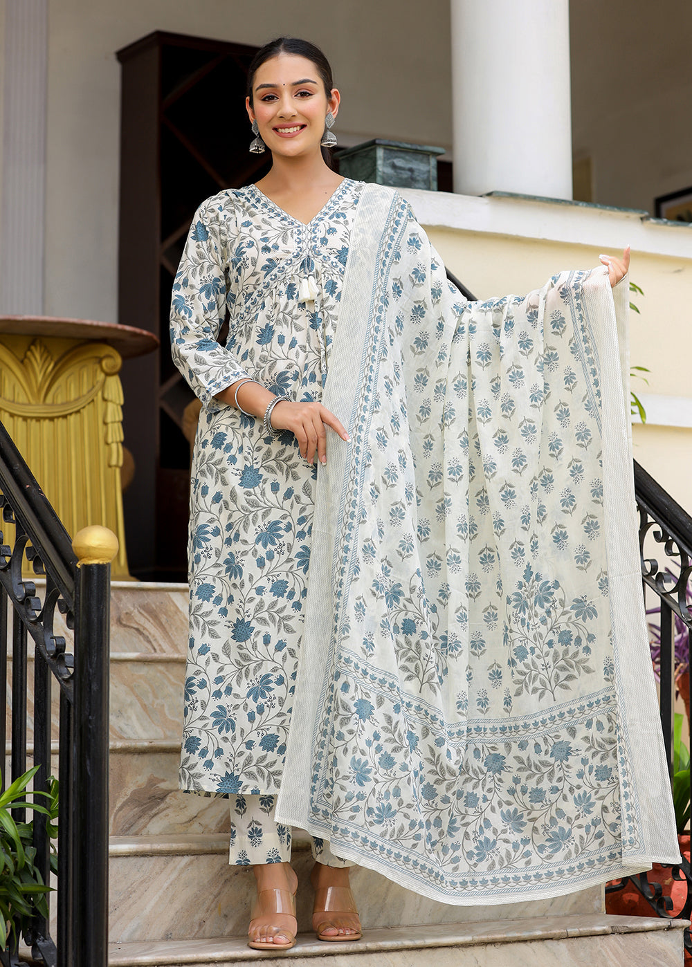 Women's White Floral Printed Aaliya Cut Kurta Pant And Dupatta Set - KAAJH