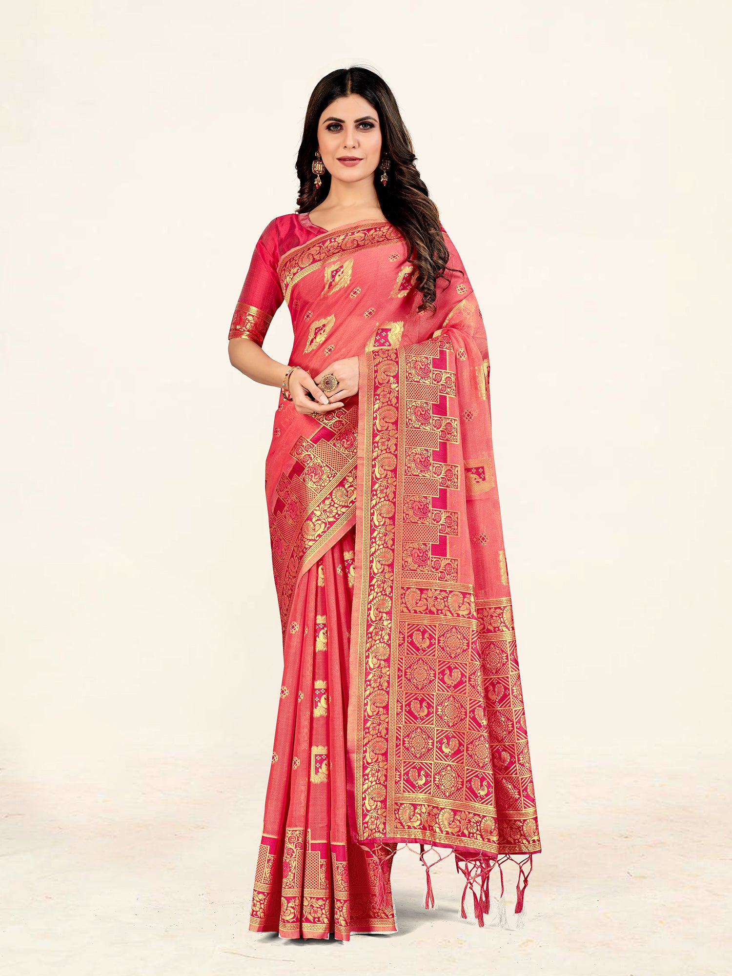 Women's Pink Color Stylist Saree With Blouse - Sweet Smile