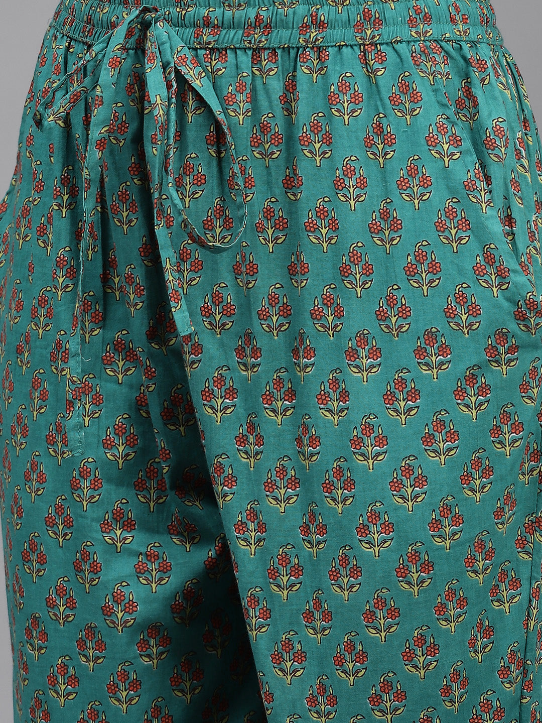 Women's Green Embroidered Anarkali Kurta With Trouser & Dupatta - Navyaa