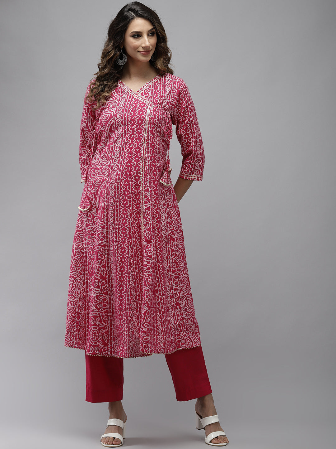 Women's Cotton Pink Embroidered Anarkali Kurta Trouser Set - Navyaa