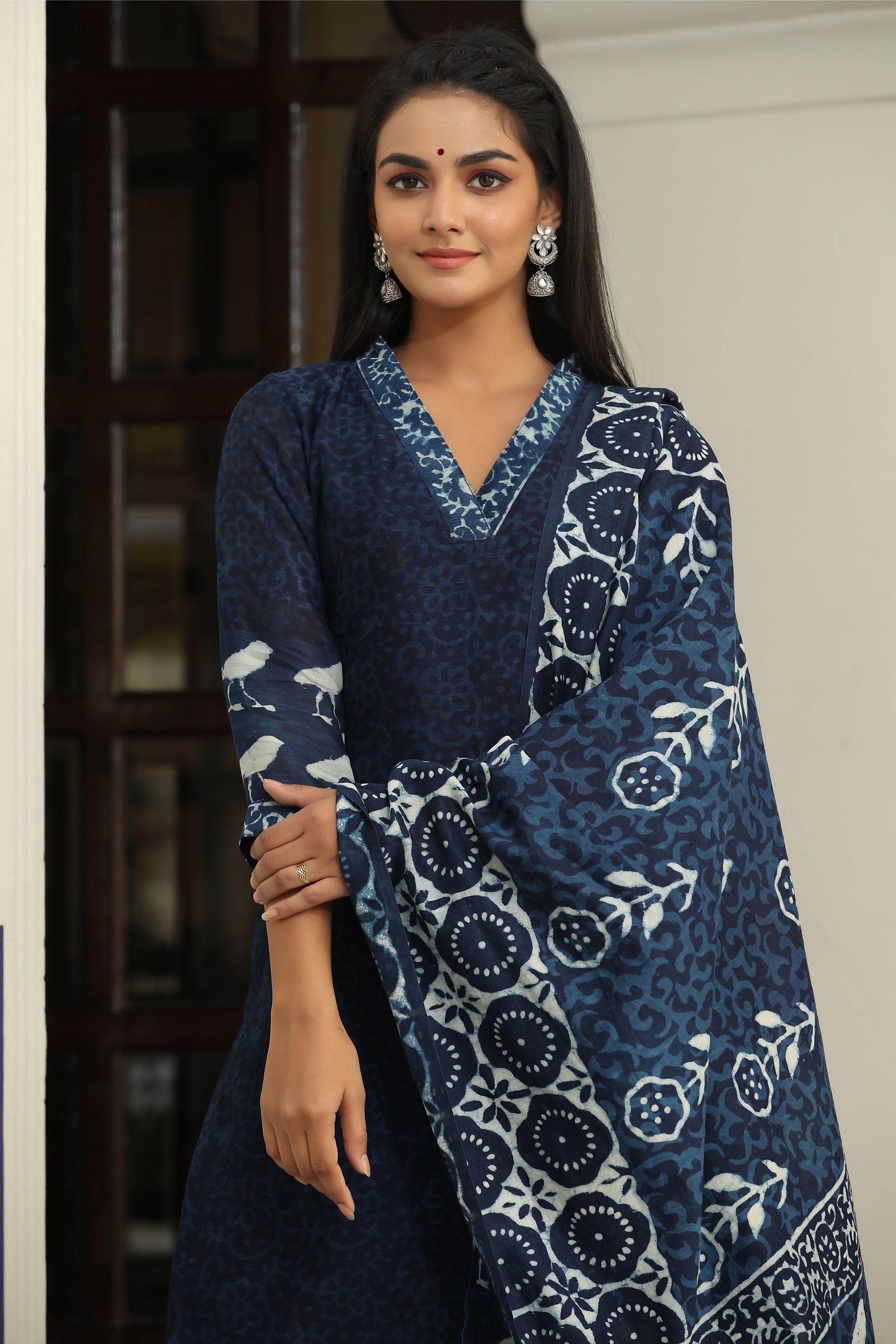 Women's Neelgar Indigo Pure Chanderi Suit Set-Gillori