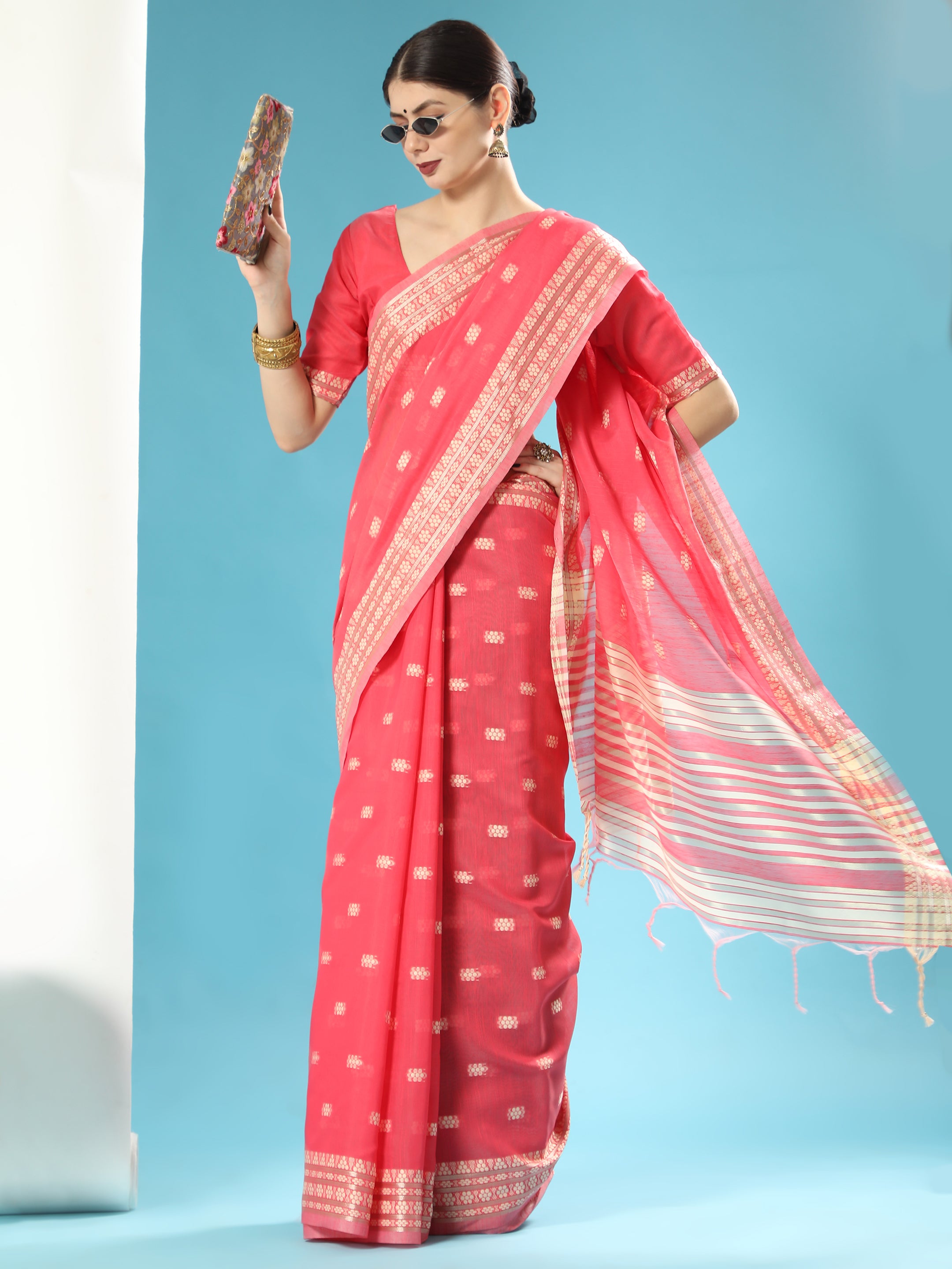Vishnu Weaves 6.3 m (with blouse piece) Paithani Silk Saree
