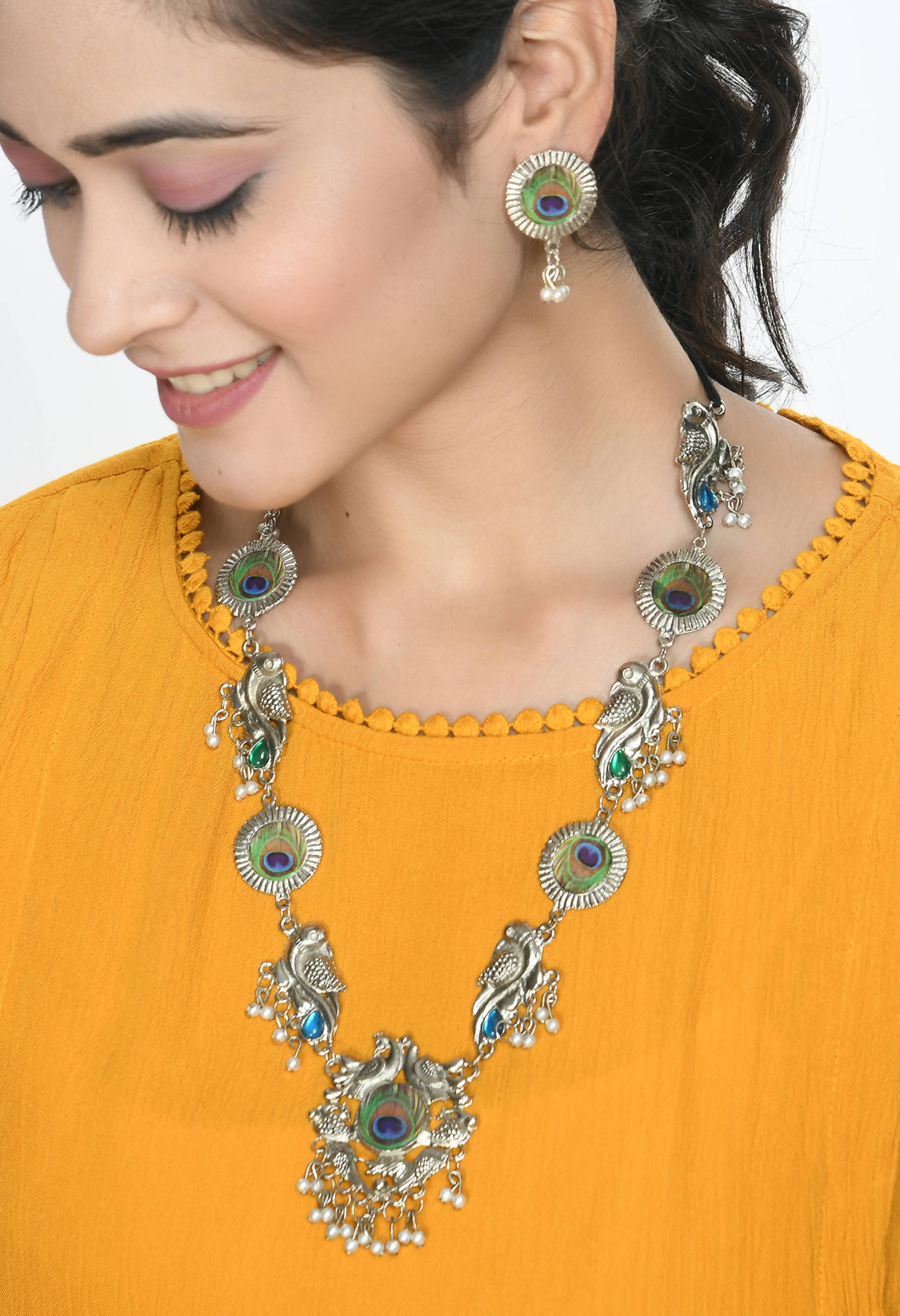 Trendia Treditional Peacock Design Necklace Jkms_058