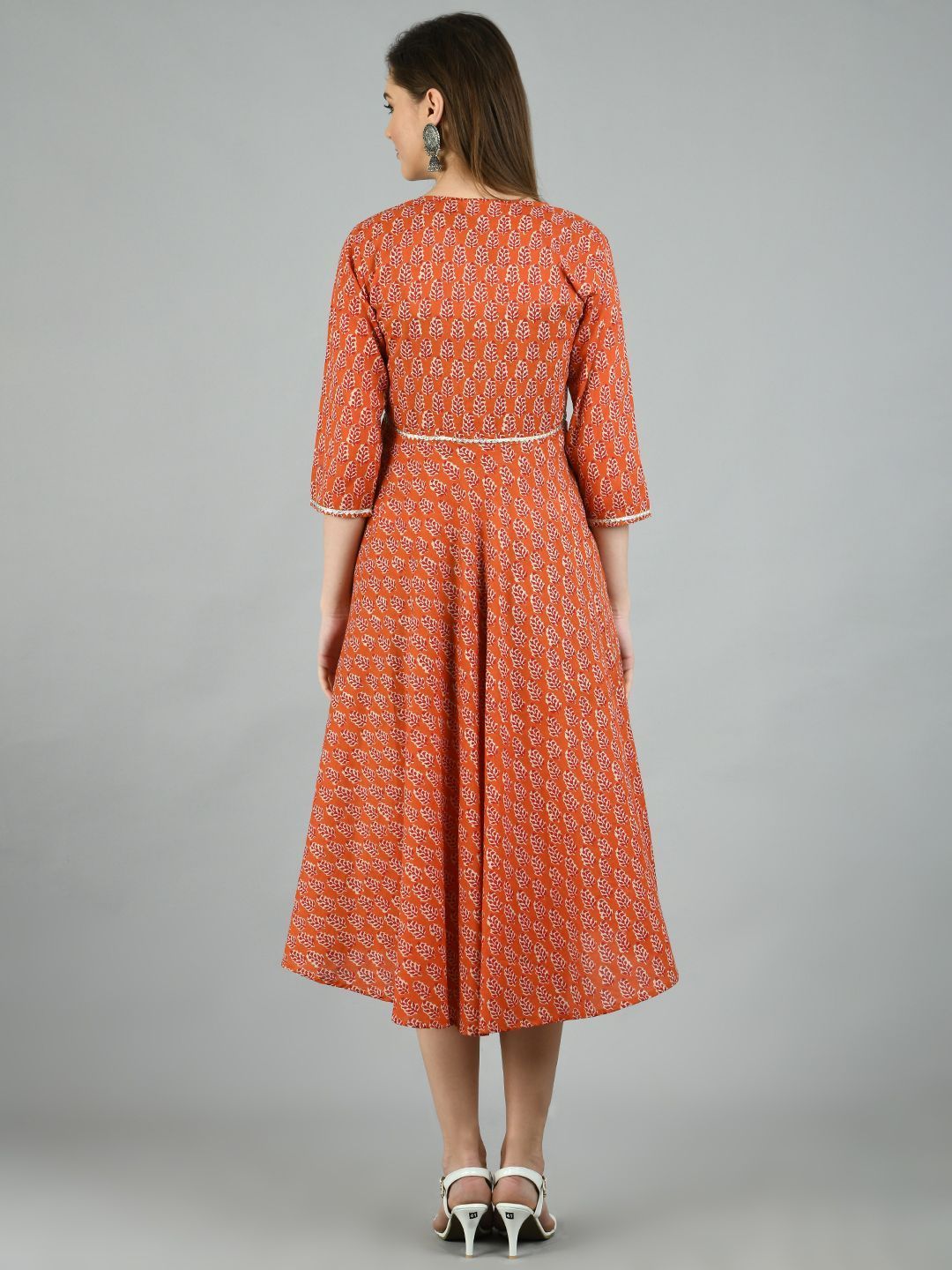 Women's Brown Cotton Printed 3/4 Sleeve Round Neck Casual Dress - Myshka