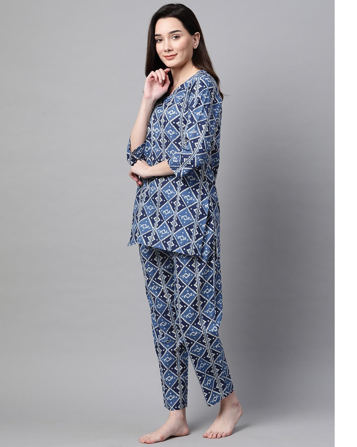 Women's Indigo Blue & White Printed Night Suit - Meeranshi