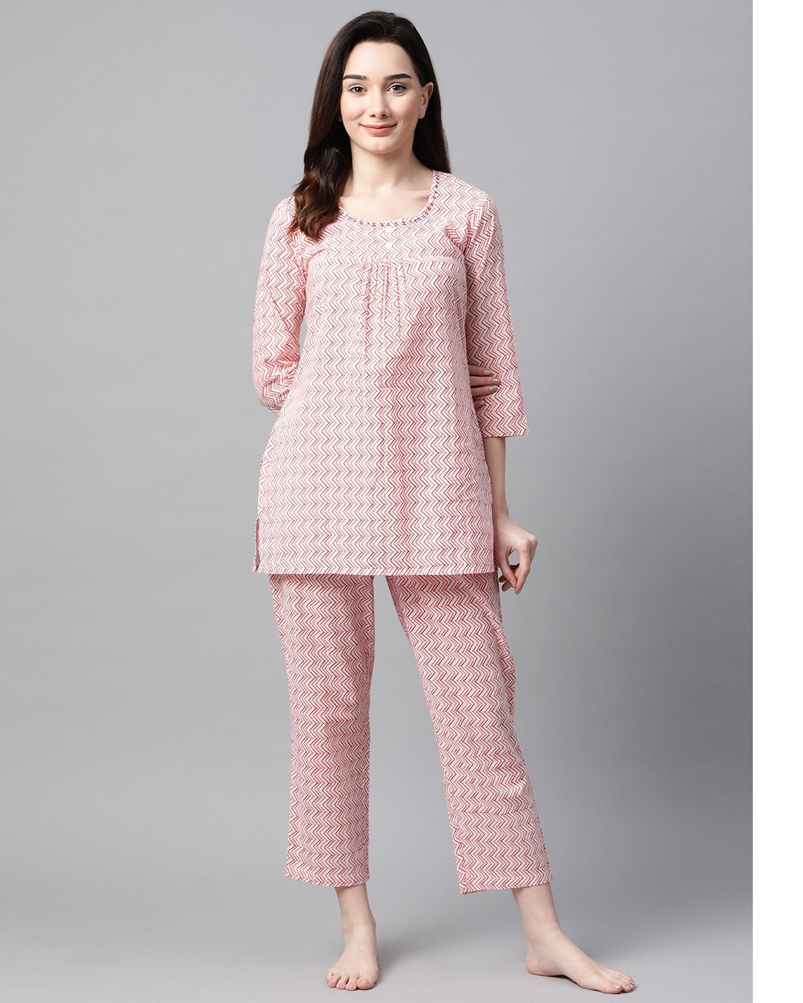 Women's Pink Printed Night Suit  - Meeranshi