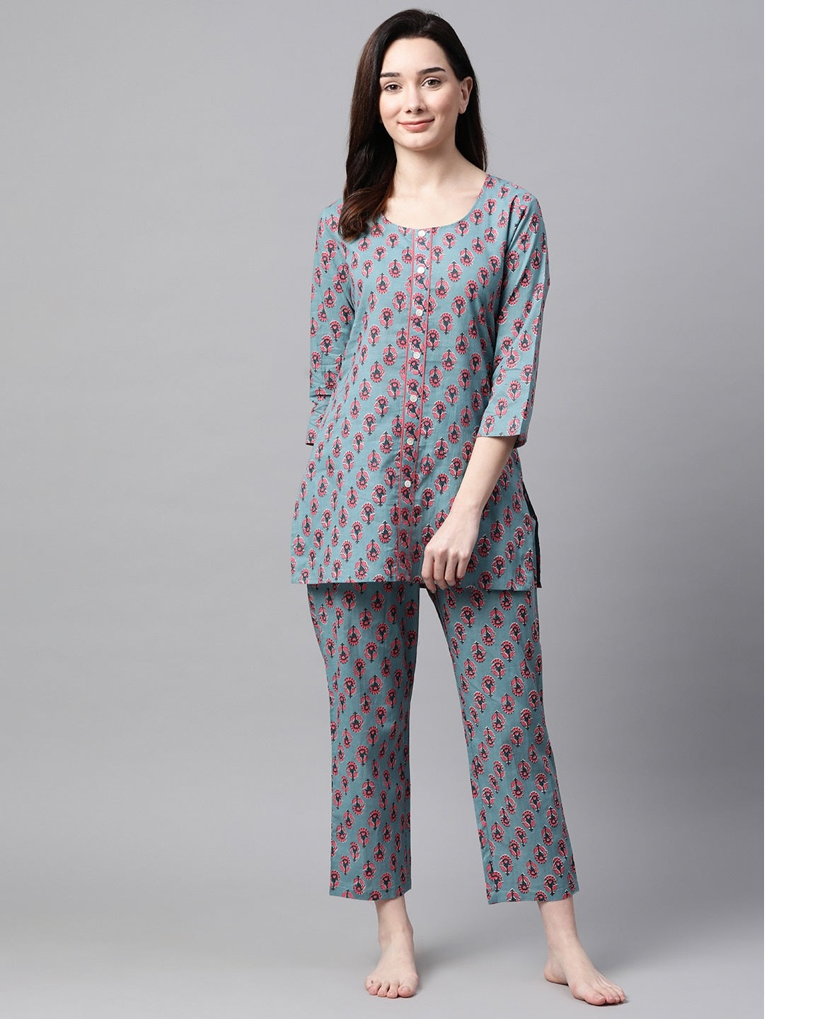 Women's Grey and pink Floral Printed Night Suit - Meeranshi