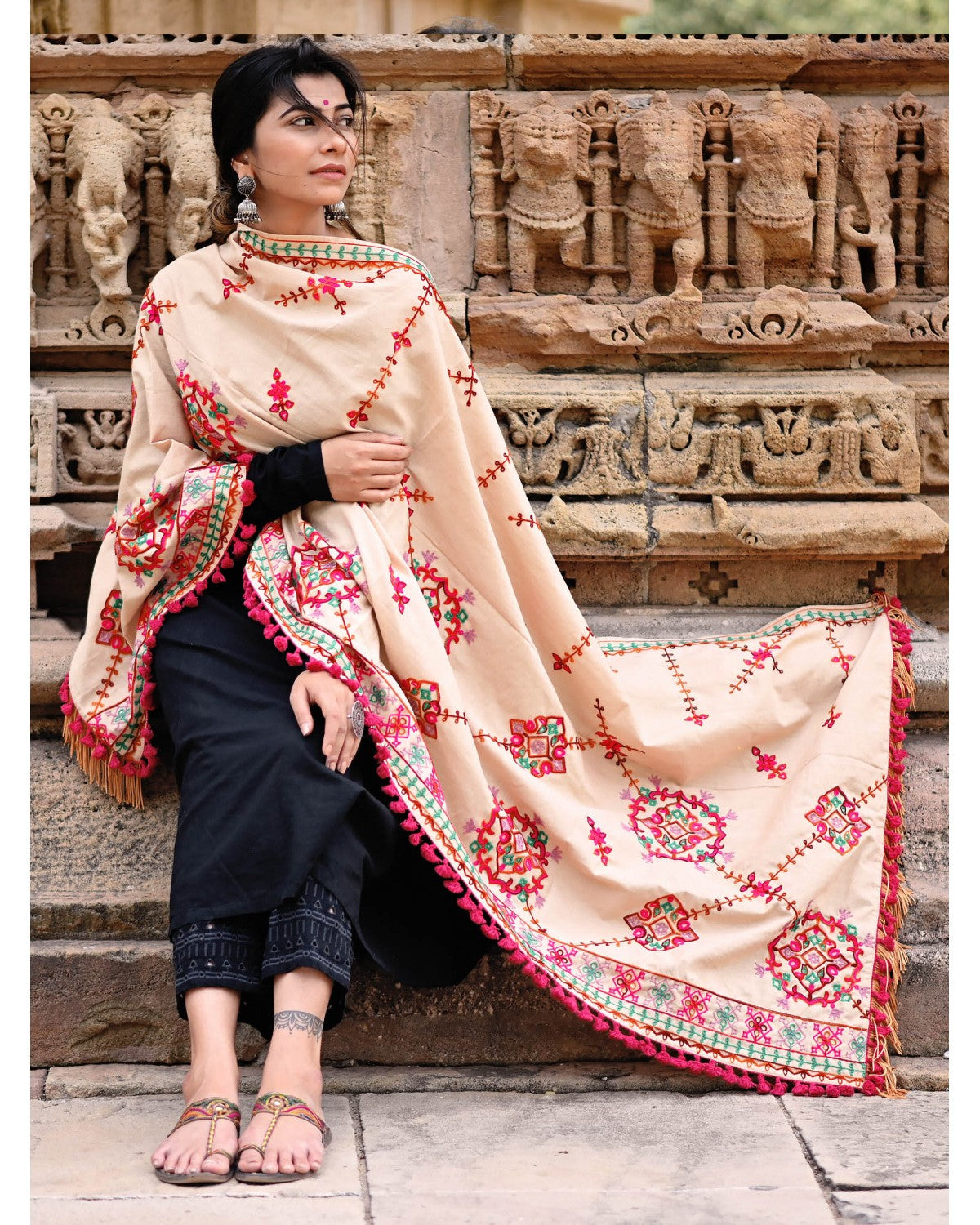 Women's Beige Floral Motifs Aari Heavily Embroidered Khadi Shawl/Dupatta With 
Rani Tassel Lace - MESMORA FASHION