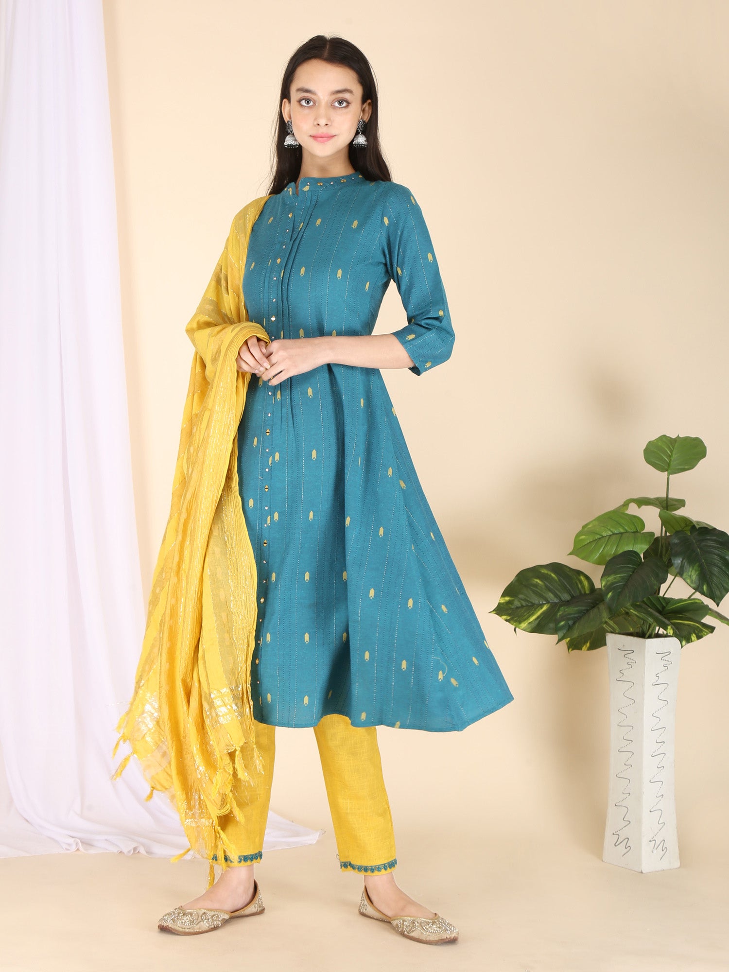 Women's Turquoise Standcollar  kurta set with silk dupatta(3 Pieces) - MESMORA FASHION