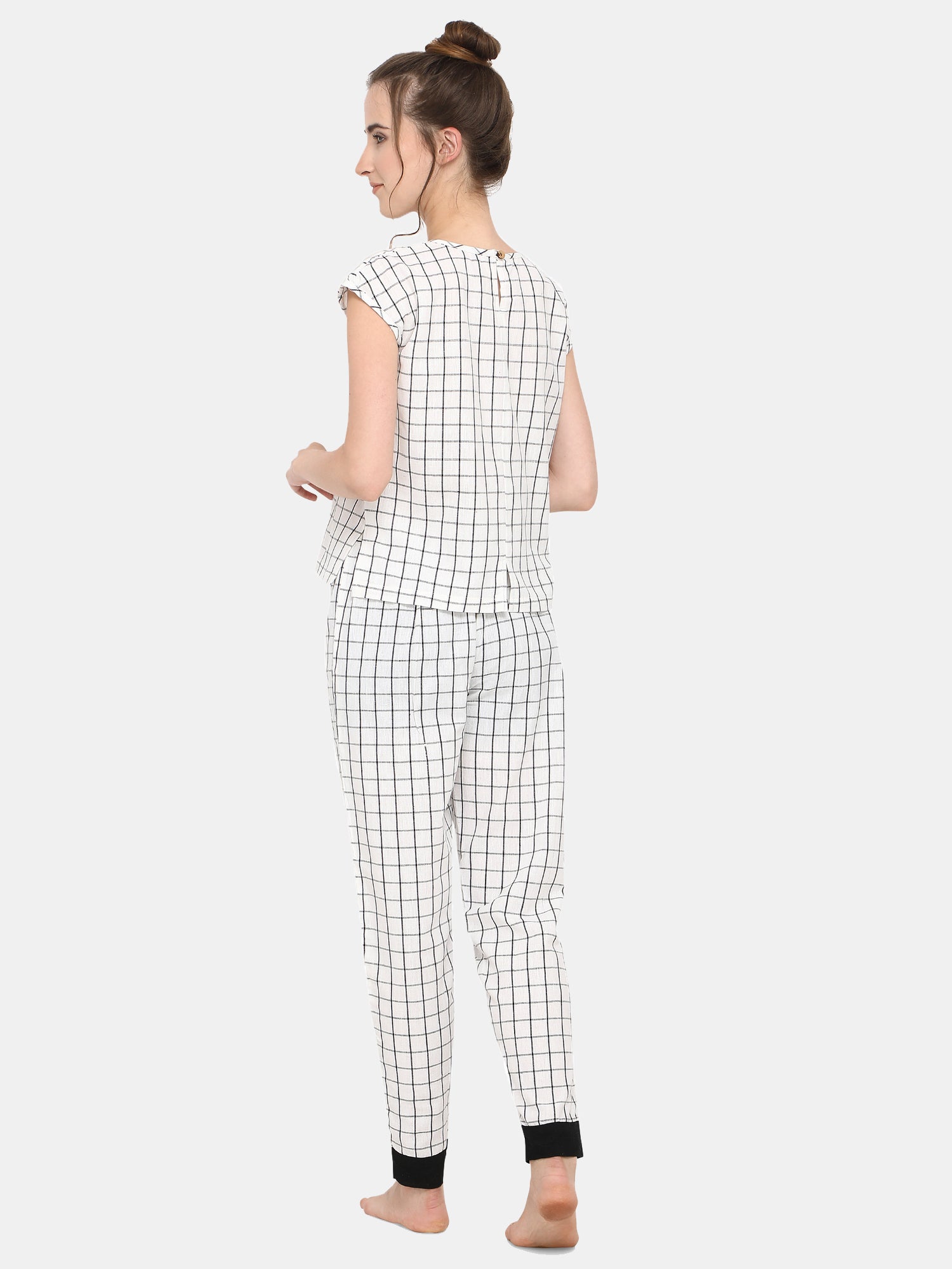 Women's white checkered cotton short night suit  - MESMORA FASHIONS