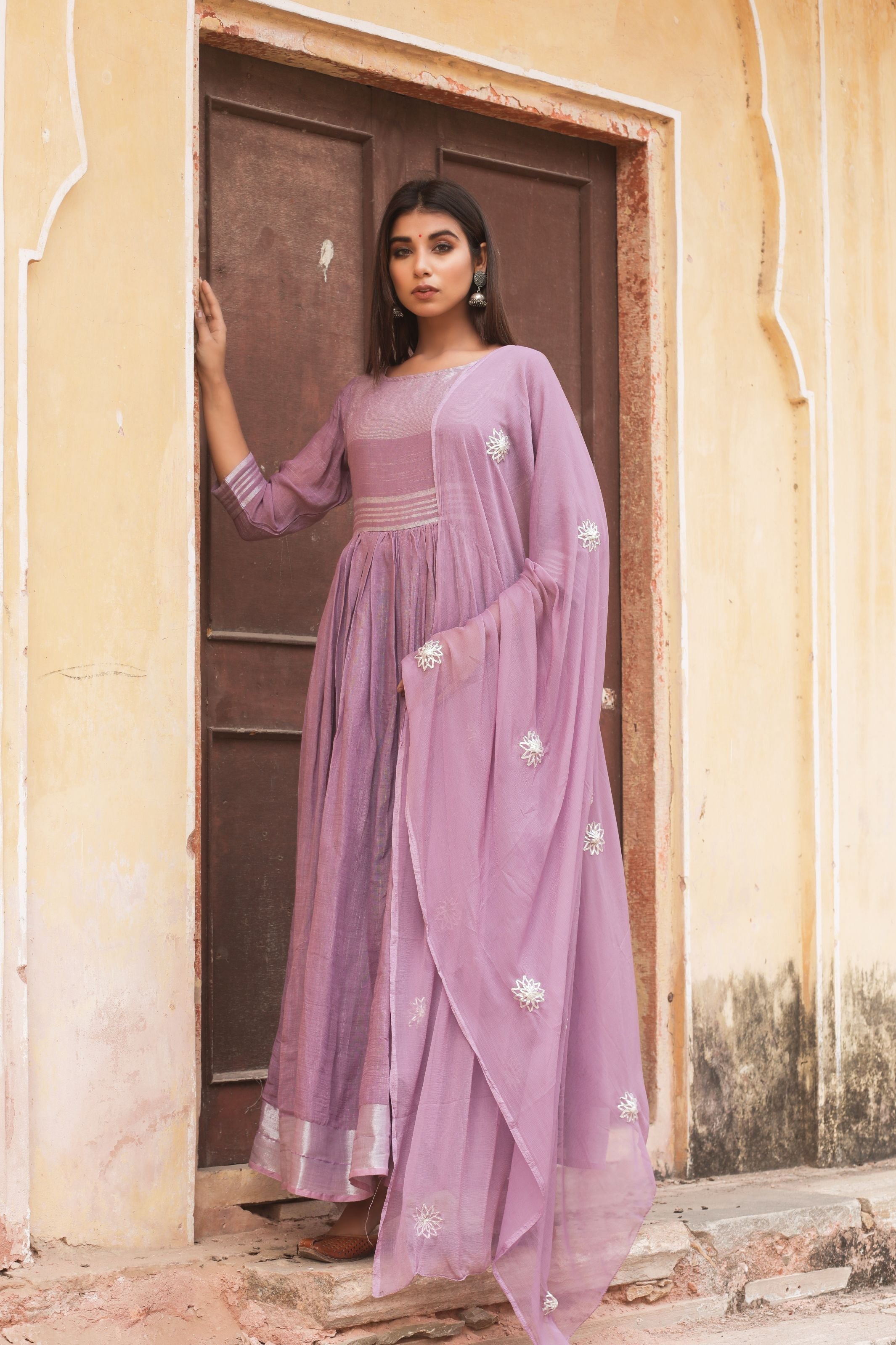 Women's Purple Hand Gota Work Gown With Dupatta - Saras The Label