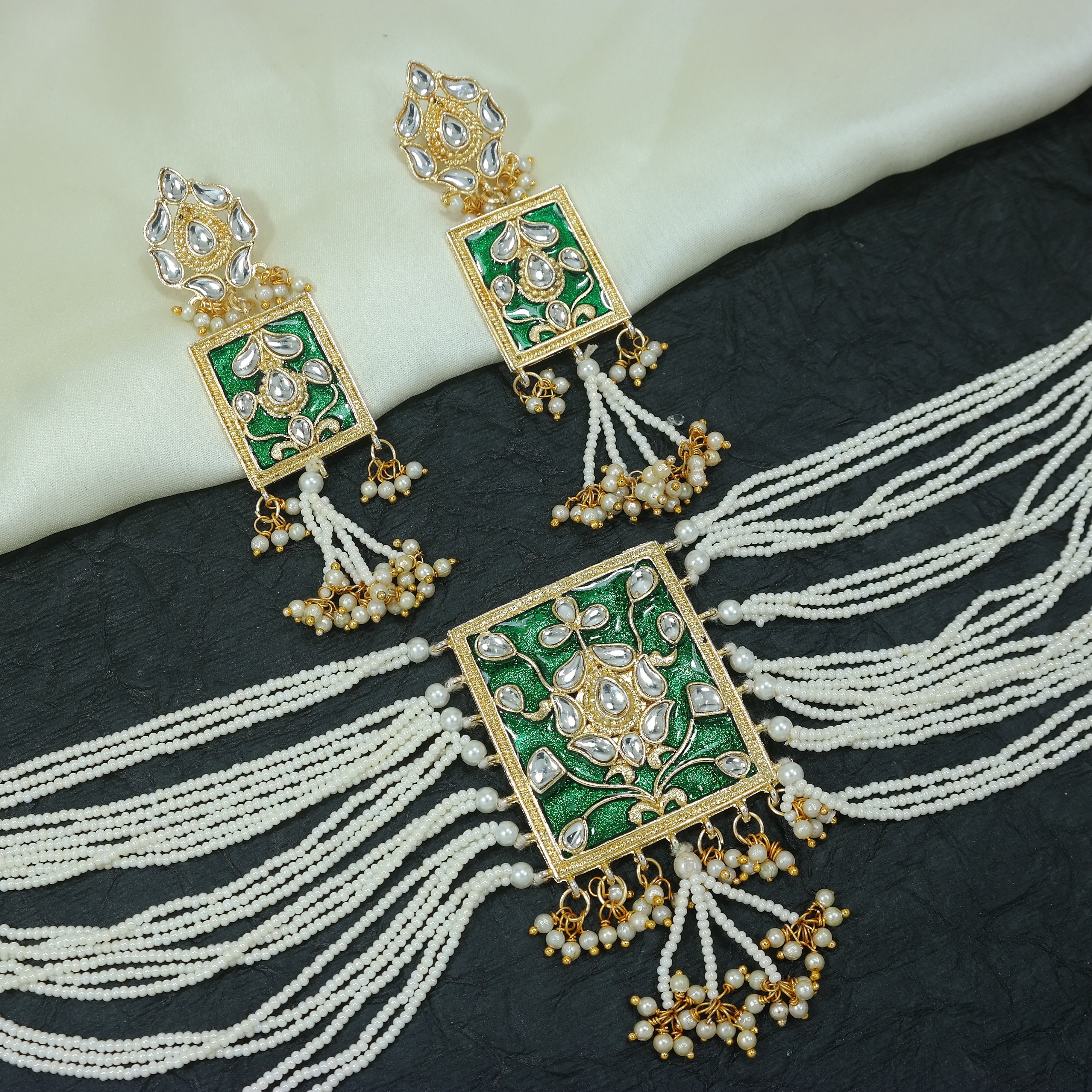 Women's gold plated traditiona padmavati pearl kundan necklace with earrings ml118bl - I Jewels