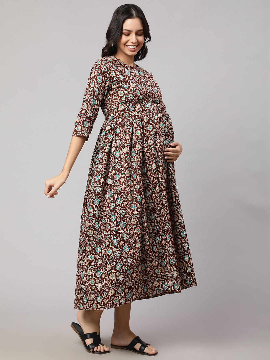 Women's Brown Floral Printed Flared Maternity Dress - Nayo Clothing