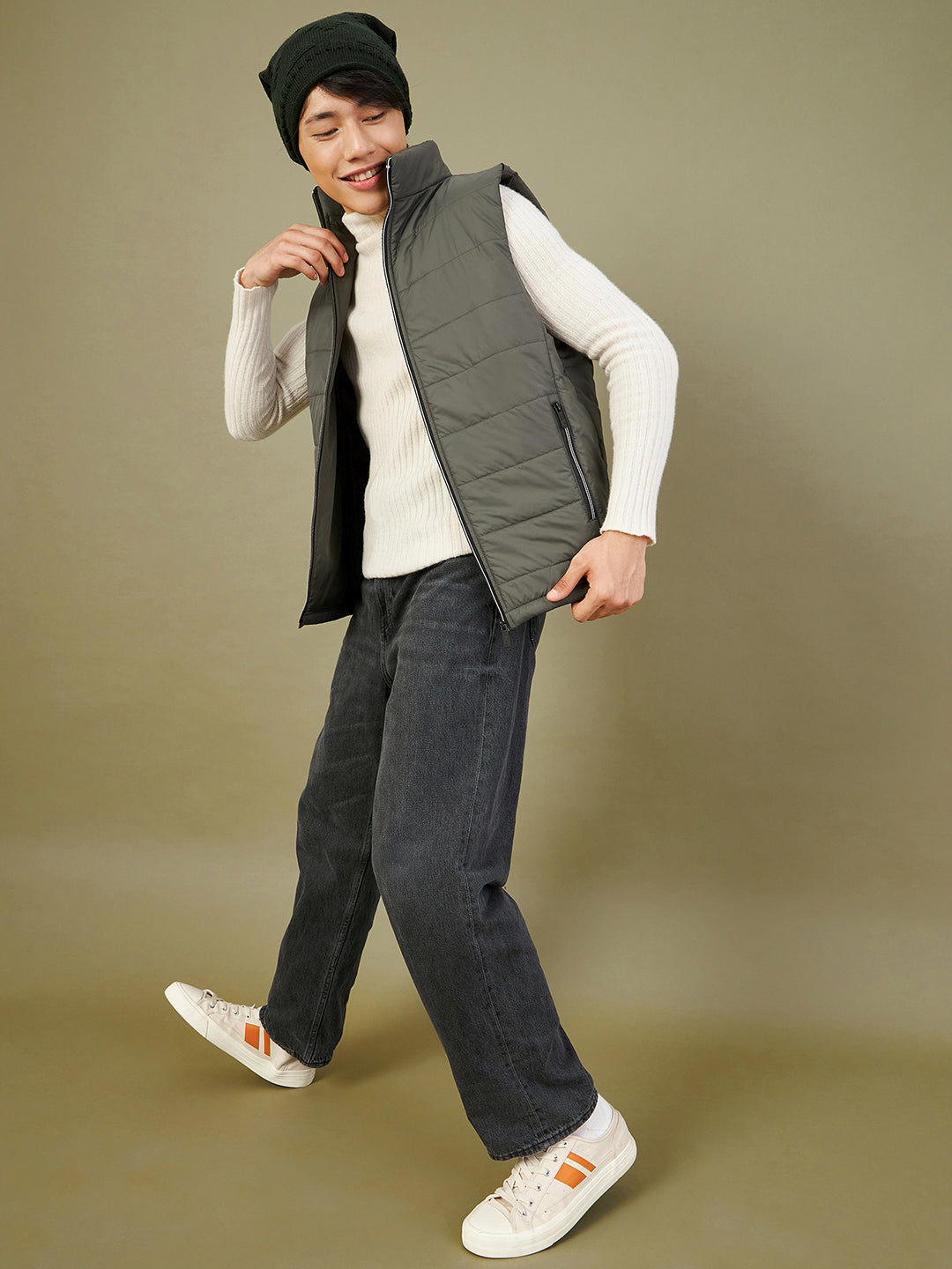 Men's Olive Sleeveless Quilted Puffer Jacket - LYUSH-MASCLN