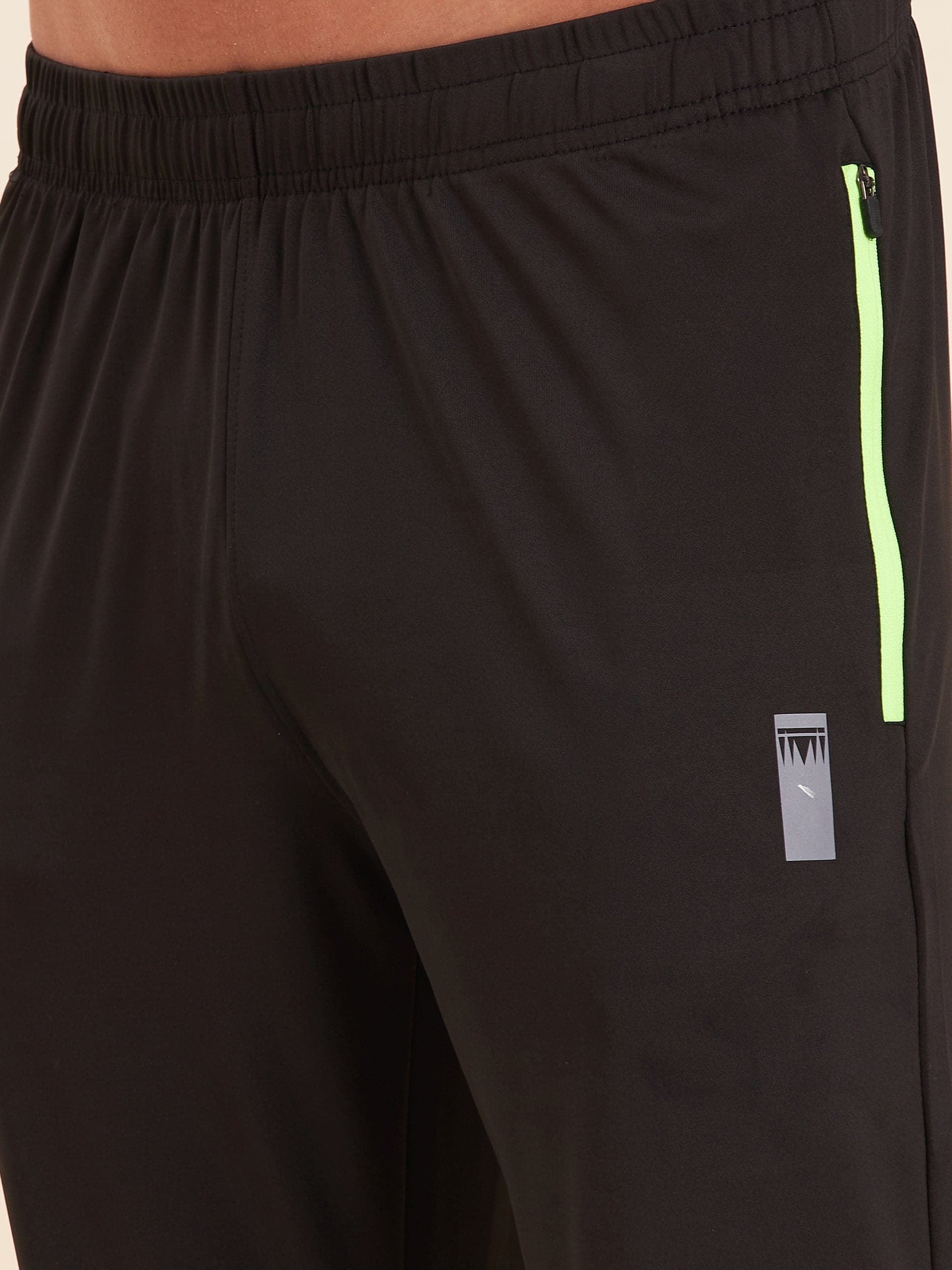 Men's Black Dry Fit Stretchable Slim Track Pants - LYUSH-MASCLN