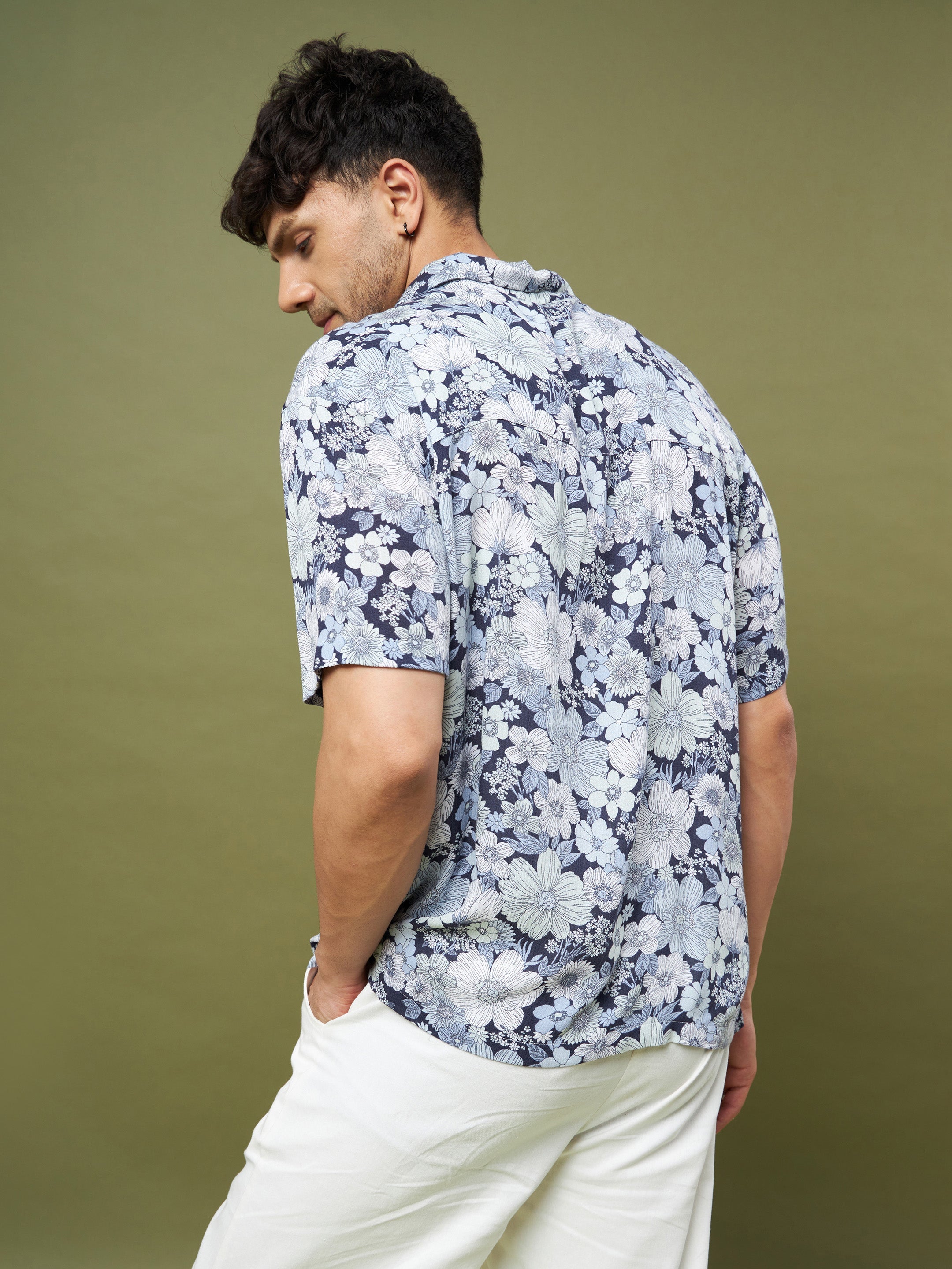 Unisex White & Blue Floral Print Relax Fit Shirt - MASCLN SASSAFRAS