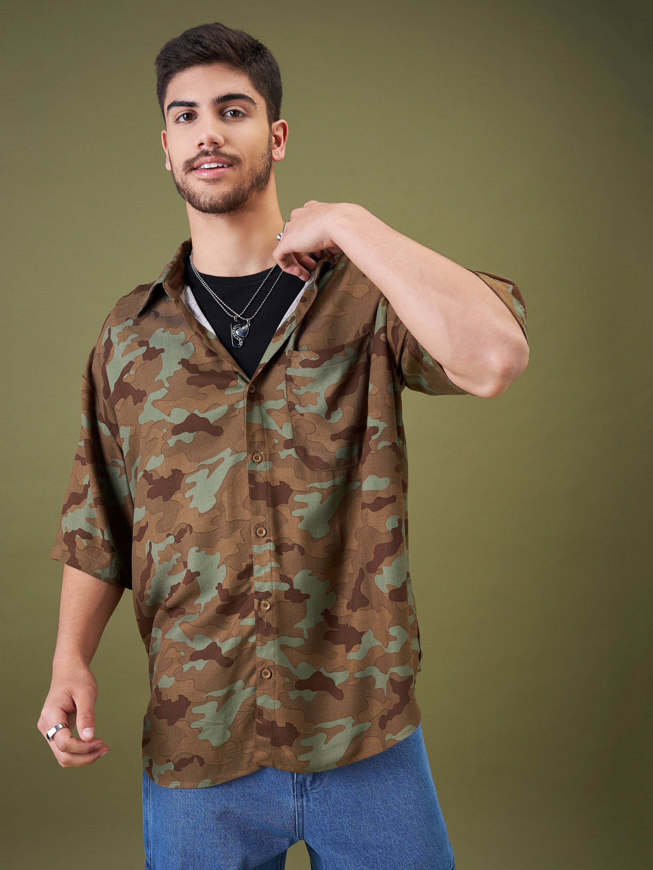 Men's Camouflage BORN WILD Oversized Shirt - MASCLN SASSAFRAS
