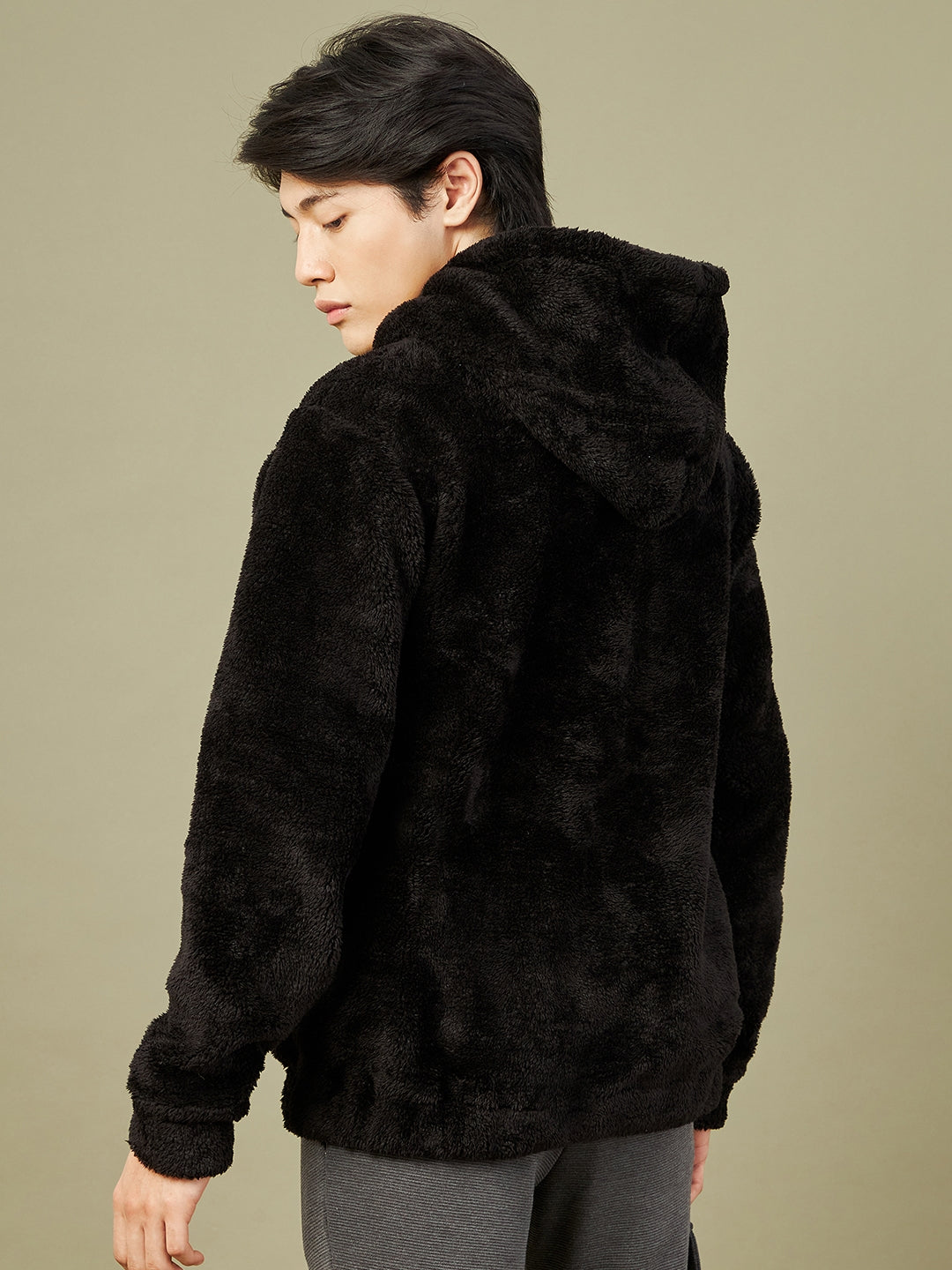 Men's Black Fur Kangaroo Pocket Hoodie - LYUSH-MASCLN
