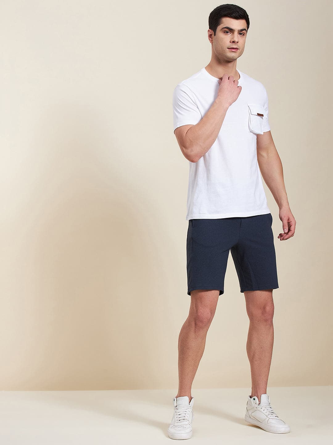 Men's White Box Pocket Regular T-Shirt - LYUSH-MASCLN