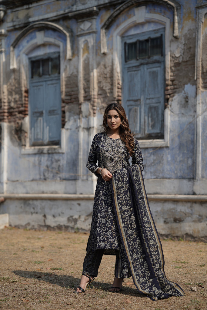 Women's Silk Blend Embroidered Floral Printed Kurta Pant With Dupatta