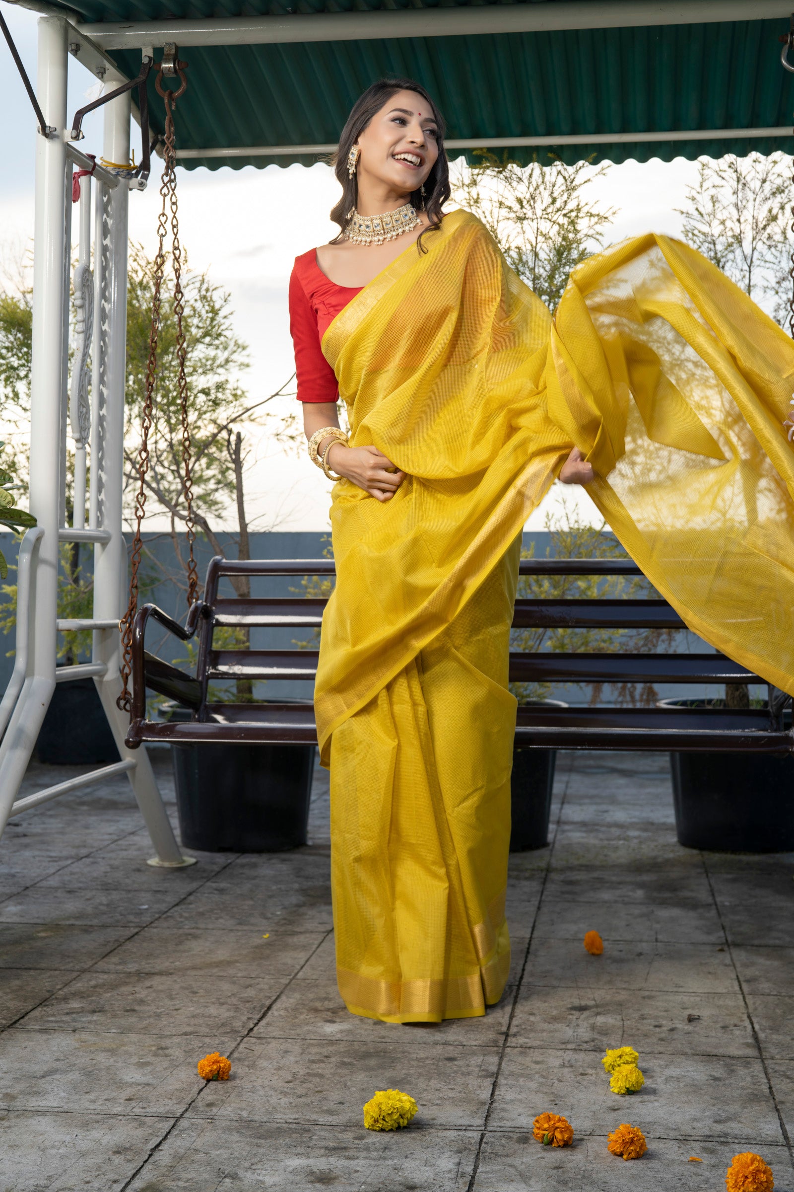 Women's Yellow Silk Maheshwari Handloom Saree with fine Checks Design & Zari Border - Maahishmati