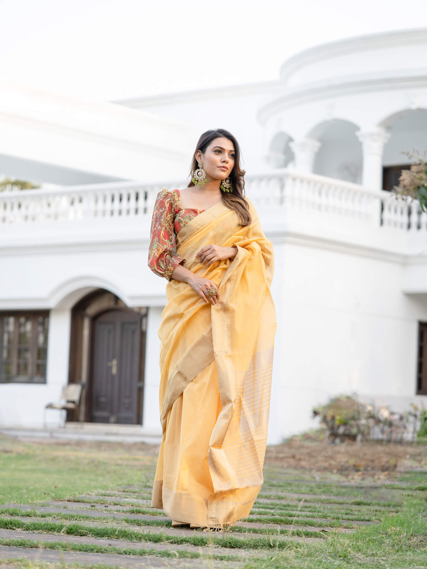 Women's Cream Color Indra - Maheshwari Handloom Silk Saree - Maahishmati