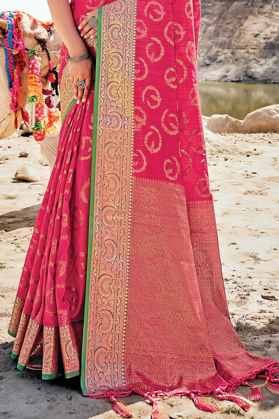Women's Magenta Pink Banarasi Saree - Karagiri