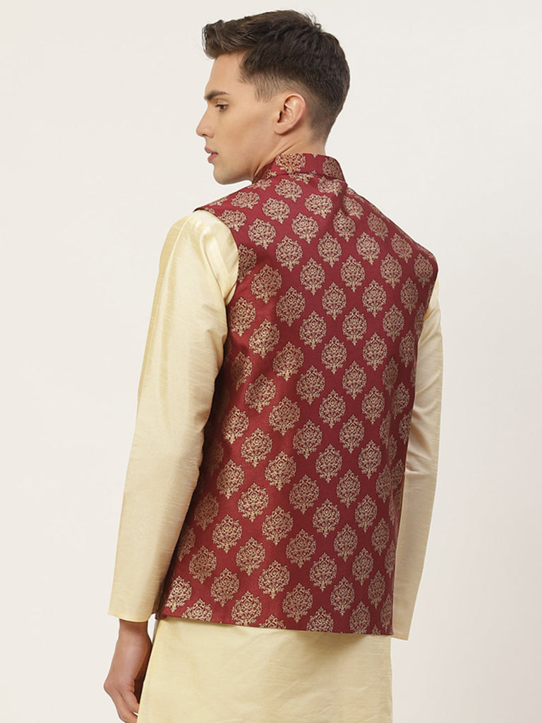 Men's Maroon Printed Nehru Jacket ( JOWC 4032Maroon )