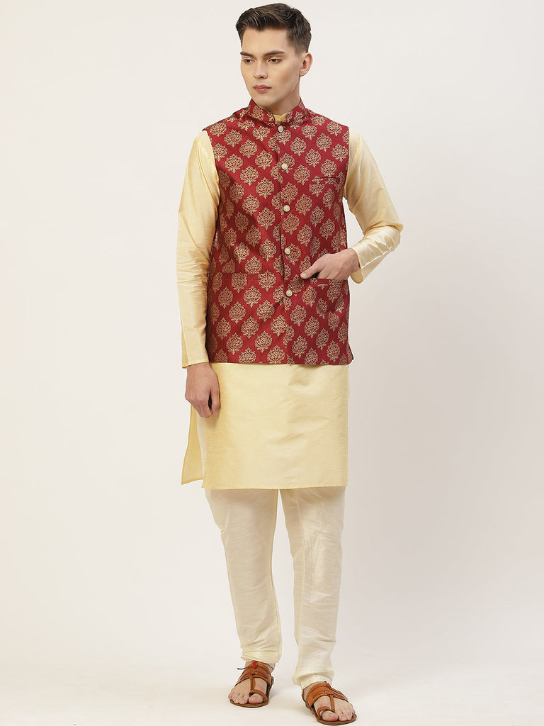 Men's Maroon Printed Nehru Jacket ( JOWC 4032Maroon )