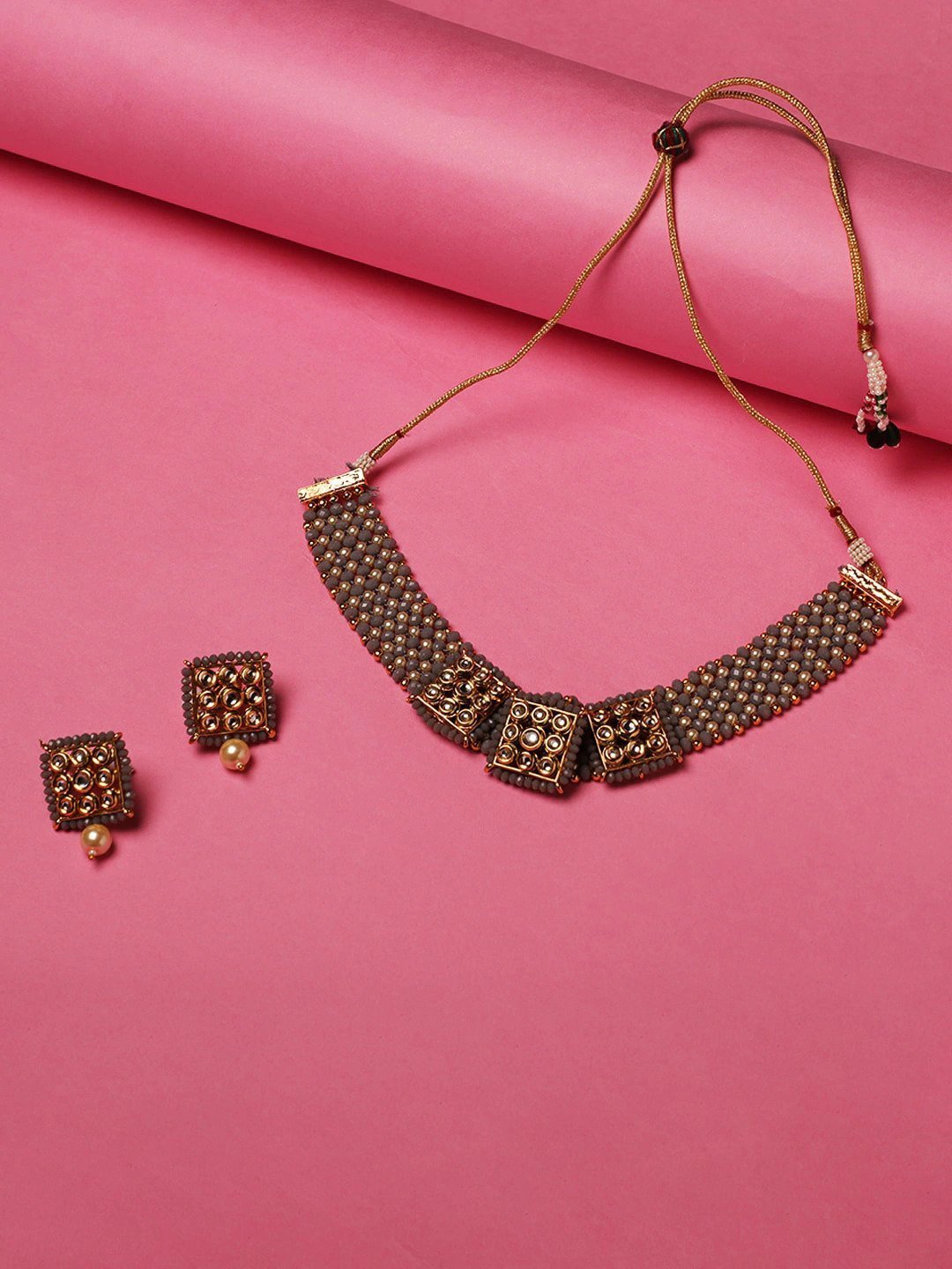 Women's Grey Beads Kundan Pearls Gold Plated Jewellery Set - Priyaasi
