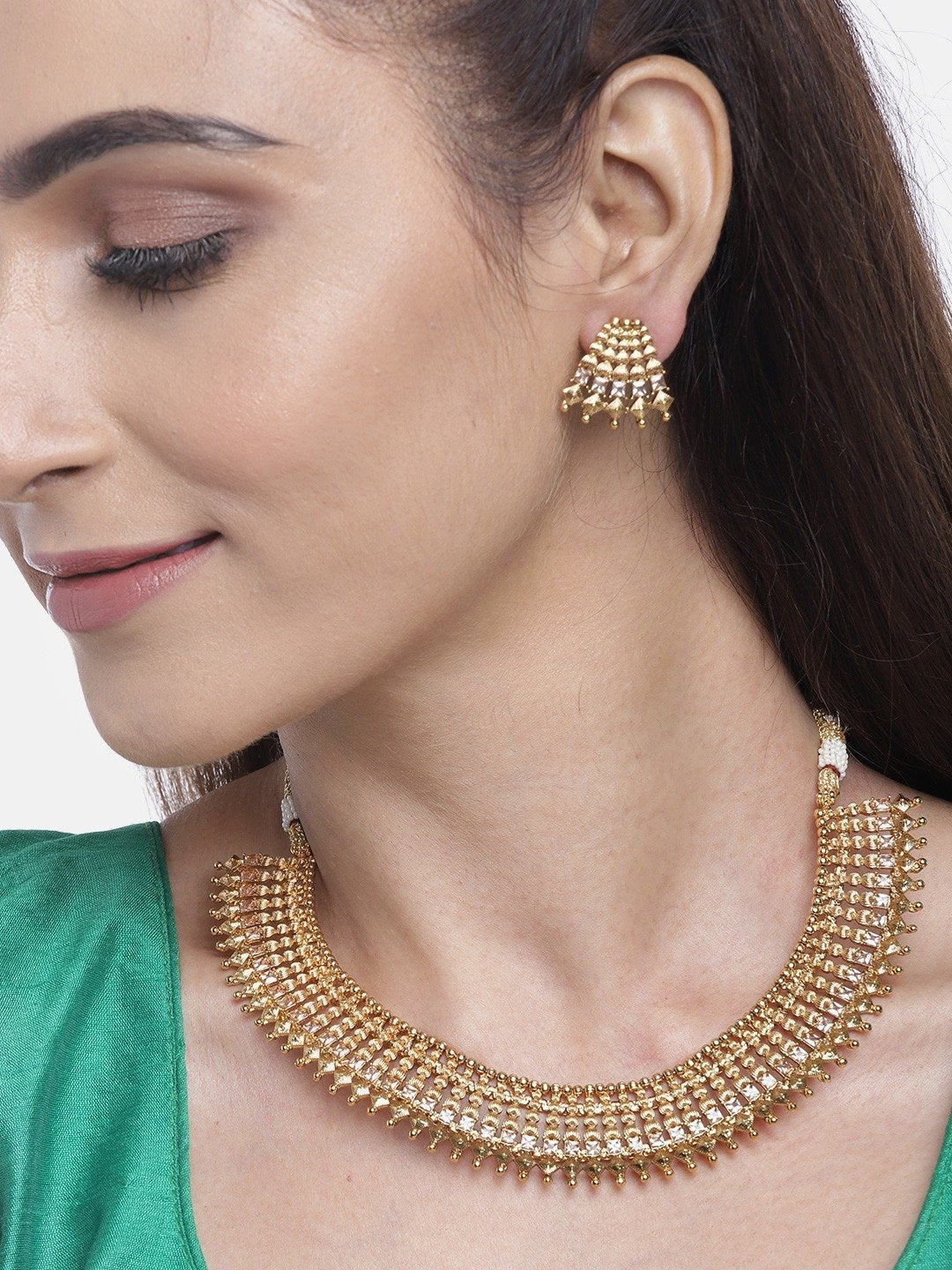 Women's Gold Plated Traditional Jewellery Set - Priyaasi