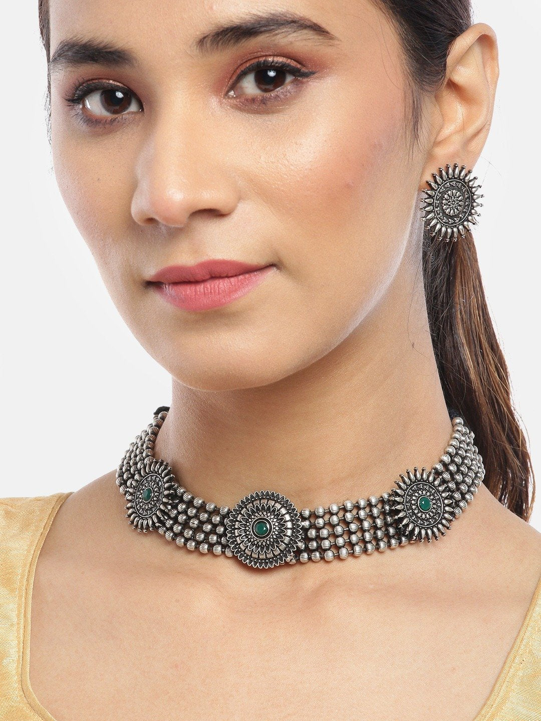 Women's Emerald German Silver Oxidised Choker - Priyaasi