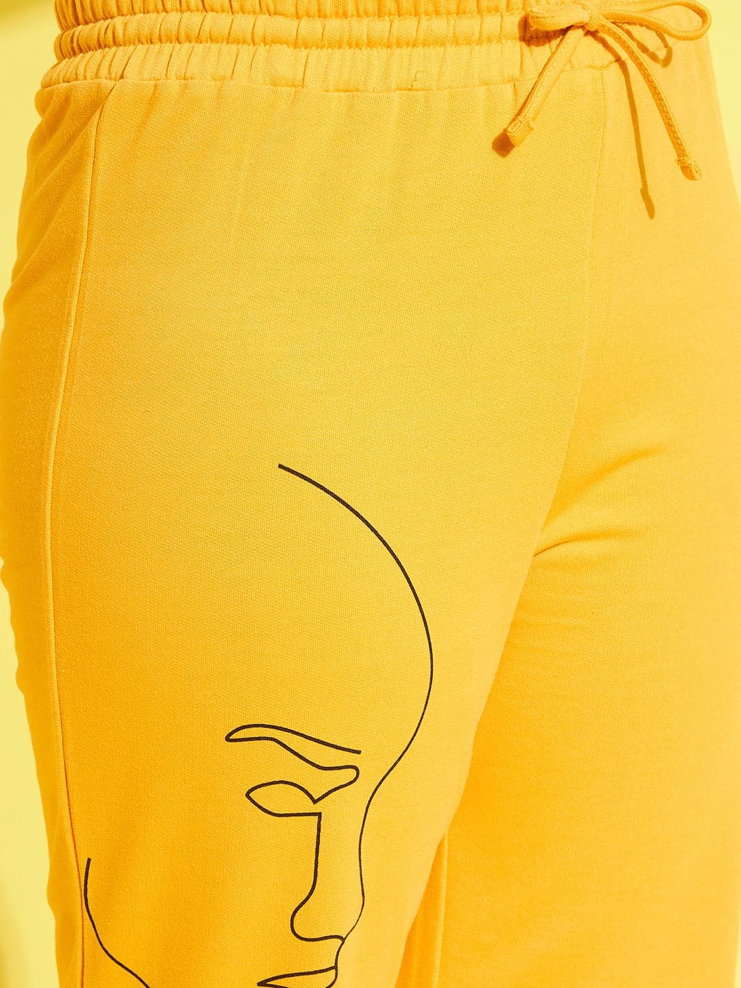 Girls Yellow Face Print Sweatshirt With Track Pants - Lyush Kids