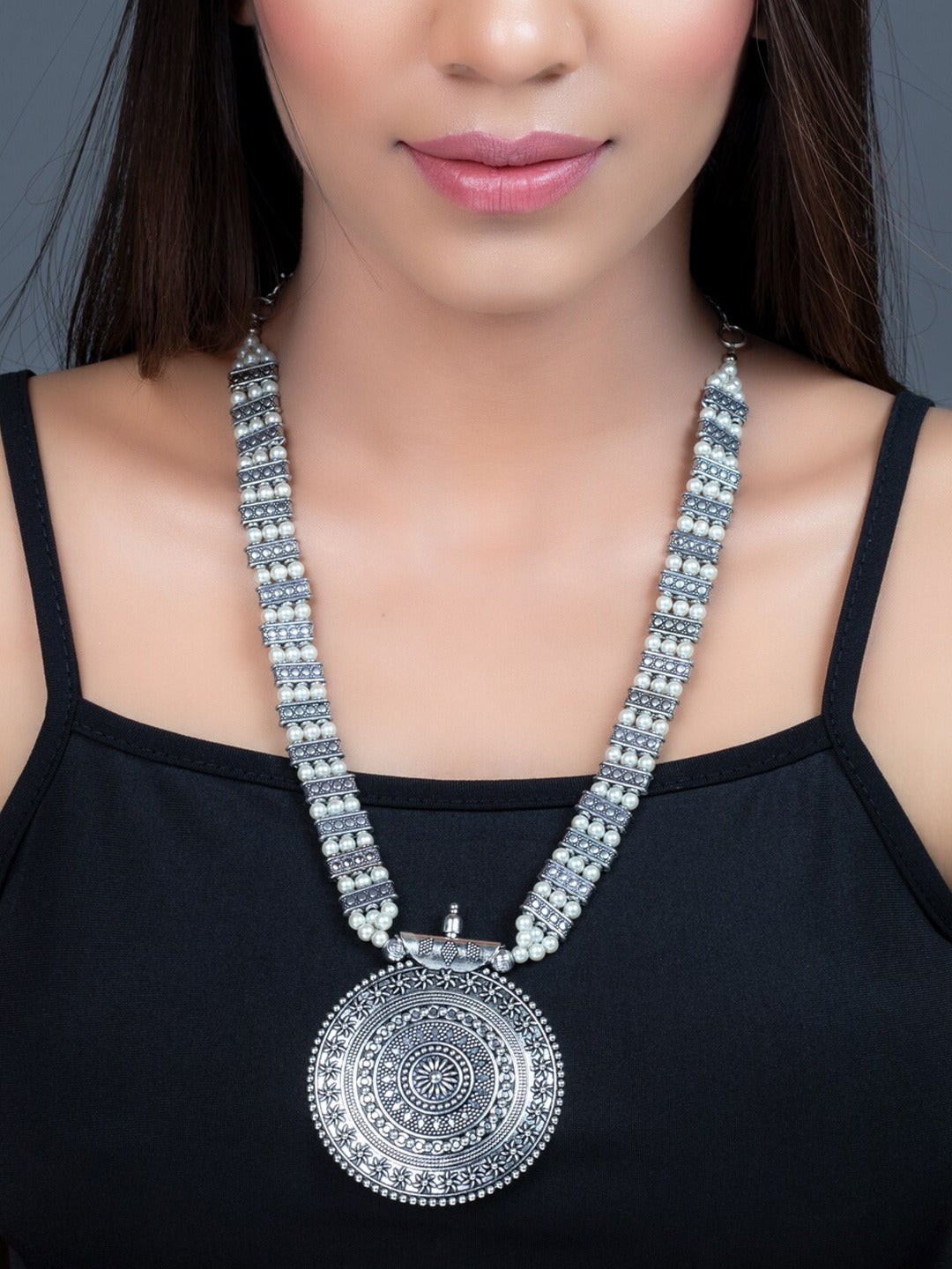 Women's Silver-Toned Silver-Plated Necklace - Morkanth