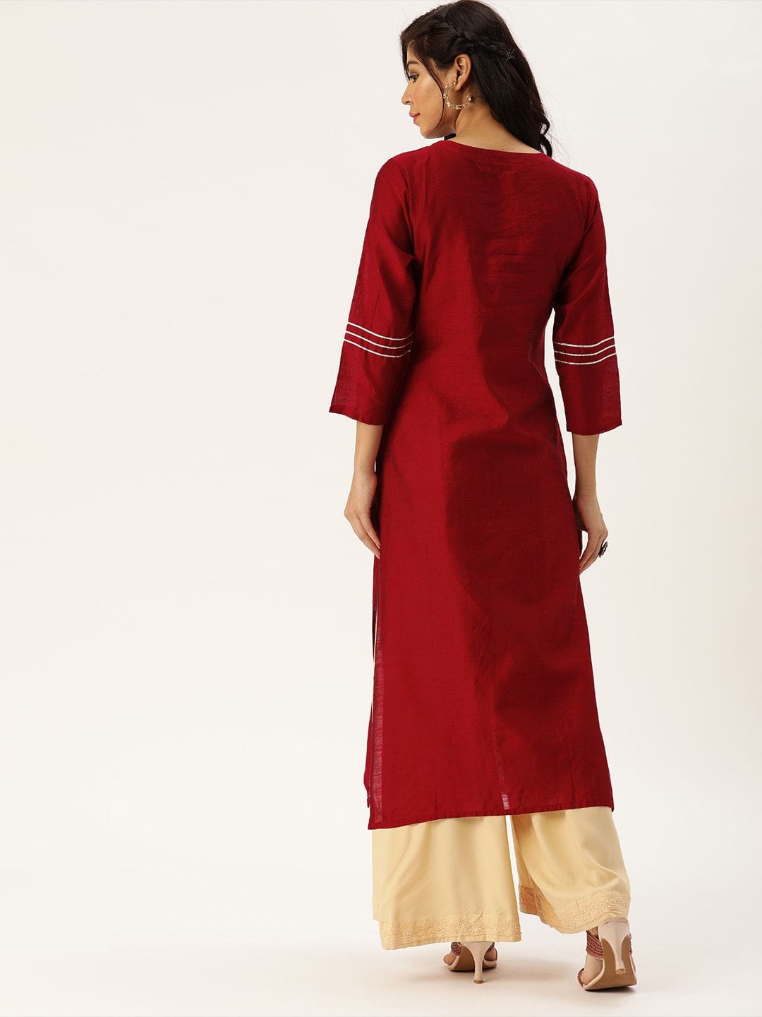 Women's Red & Silver-Toned Embroidered Straight Kurta - Varanga