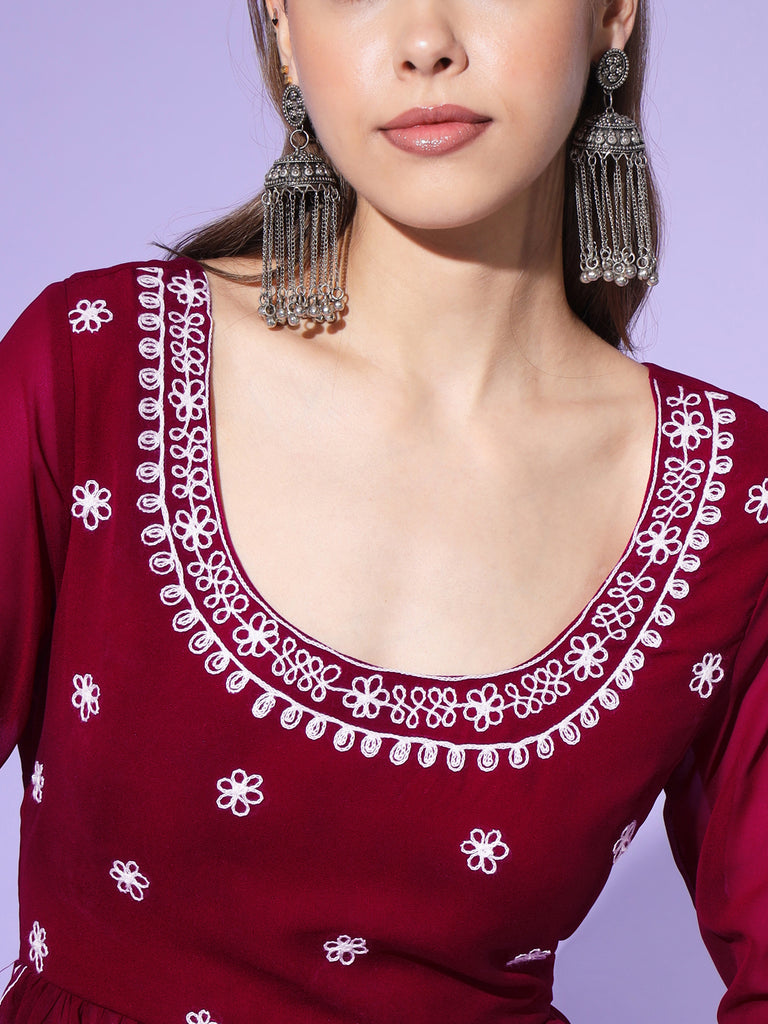 Color_Maroon