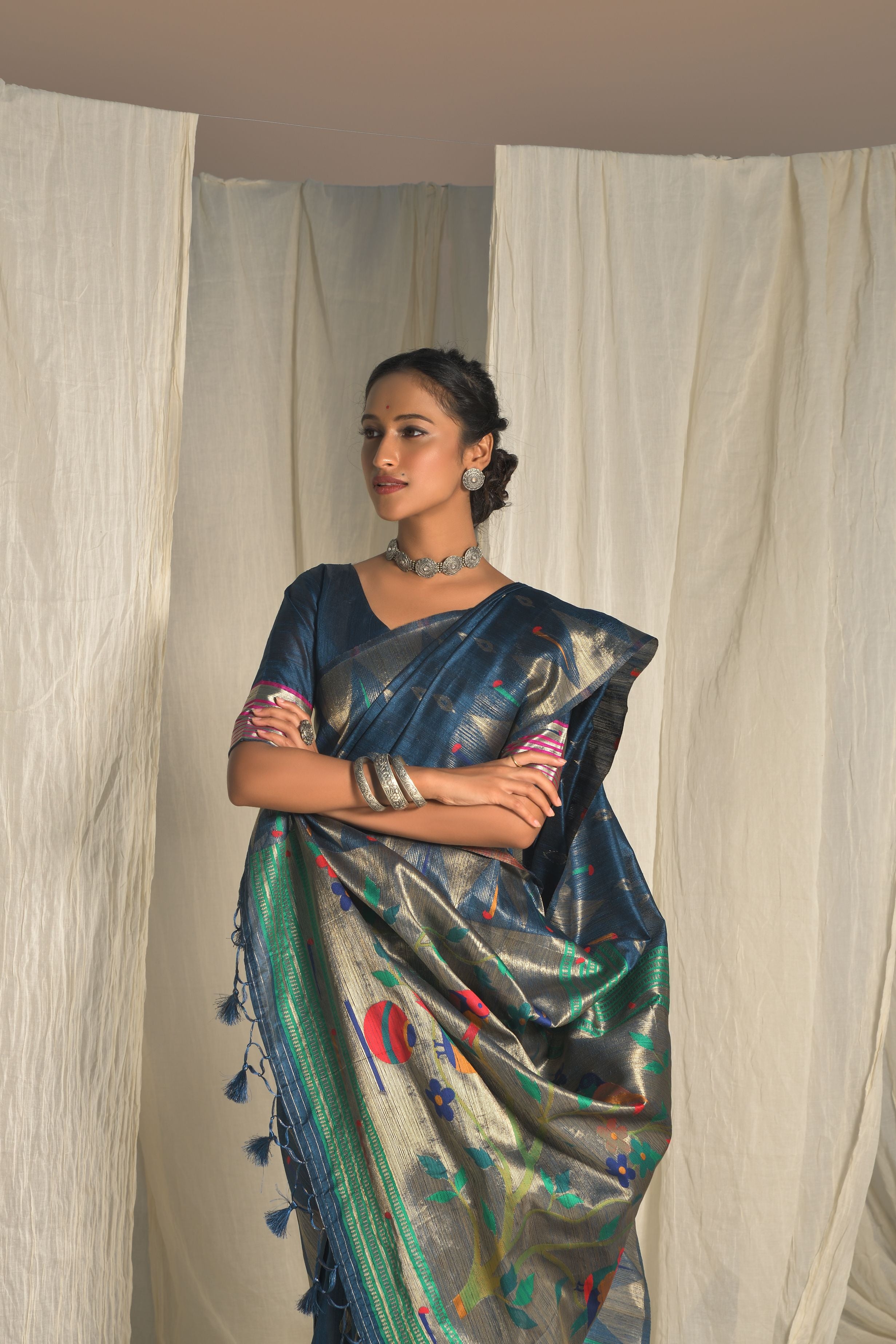Women's Blue Woven Paithani Silk Saree With Tassels - Vishnu Weaves