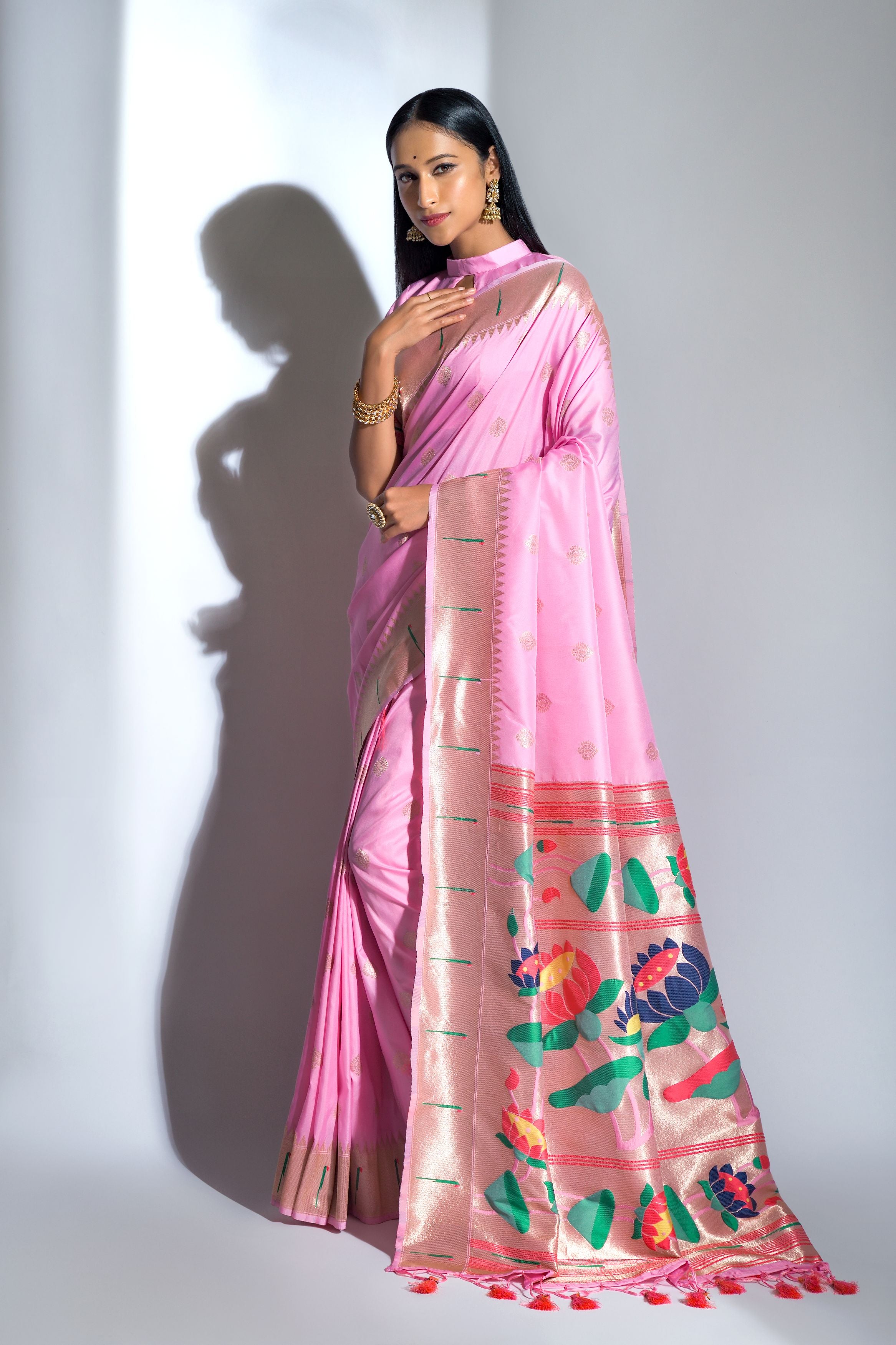 Women's Baby Pink Woven Paithani Silk Saree With Tassels - Vishnu Weaves