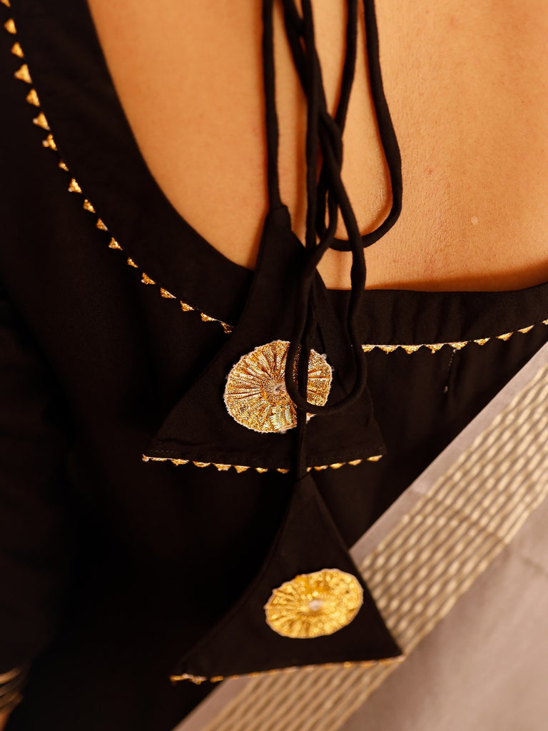 Women's Solid black suit set with hand painted organza dupatta