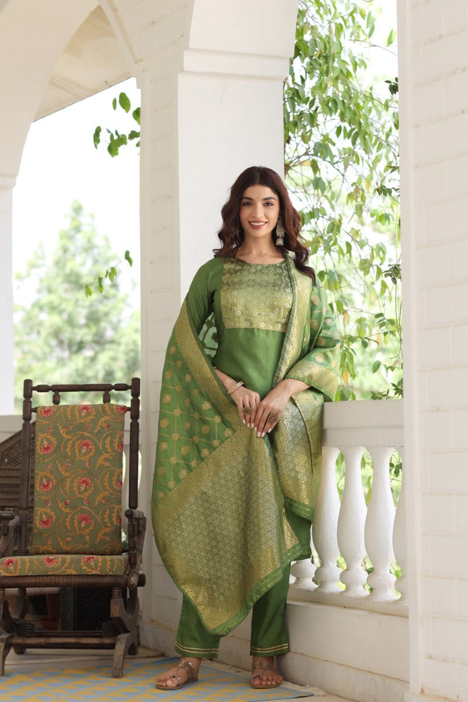 Women's Poly Silk Solid Kurta Pant And Dupatta Set