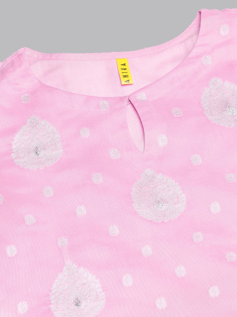 Color_Pink
