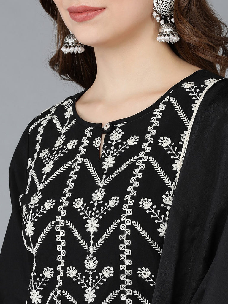Color_Black
