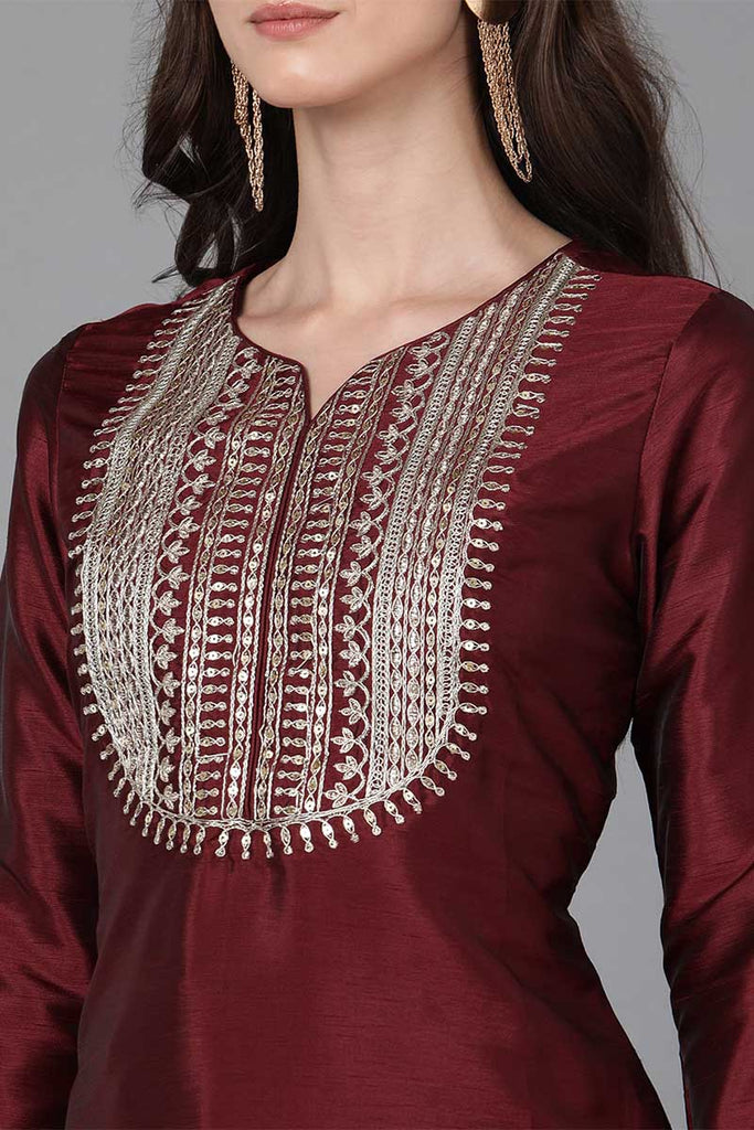Color_Maroon