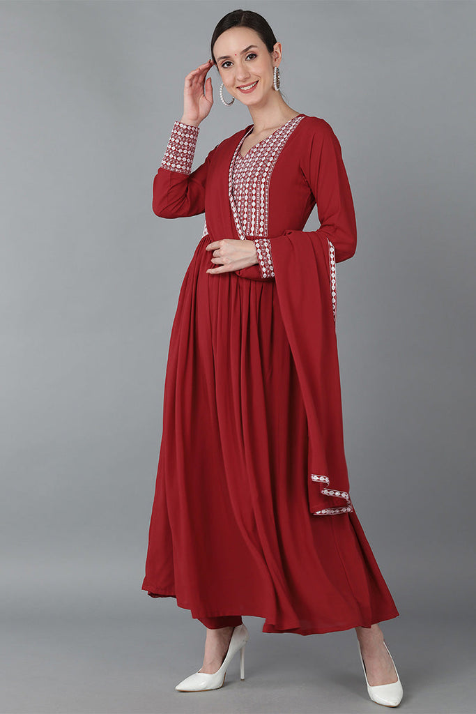 Women's Poly Georgette Yoke Design Kurta Pants With Dupatta