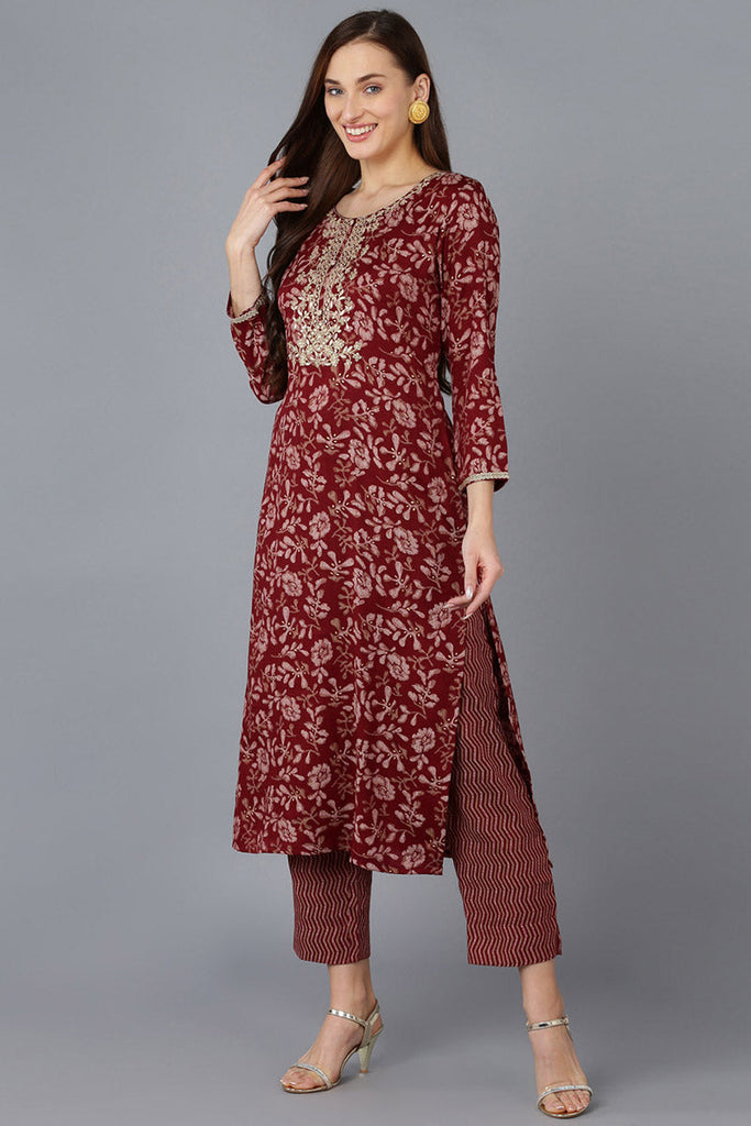 Color_Maroon