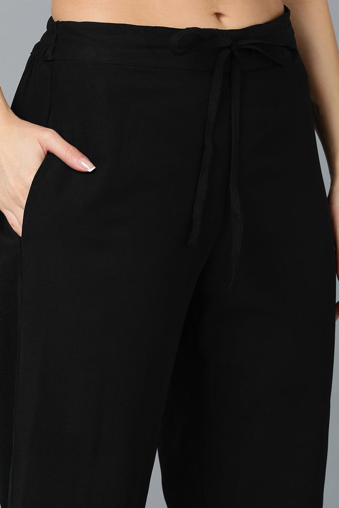 Women's Georgette Yoke Design Kurta Pant With Dupatta