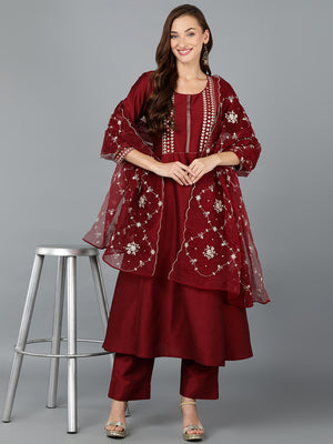 Color_Maroon