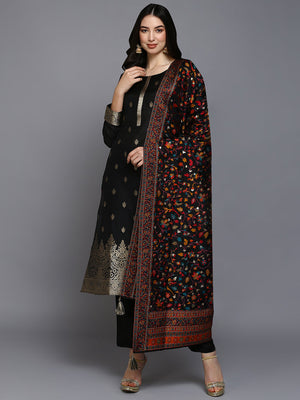 Color_Black